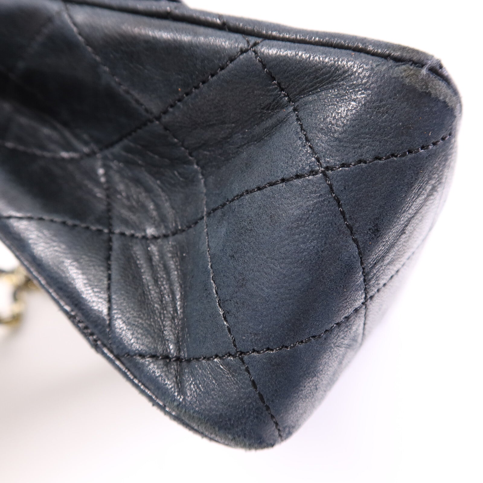 CHANEL 羊皮皮革Vintage Chain Shoulder金扣鏈帶肩背袋