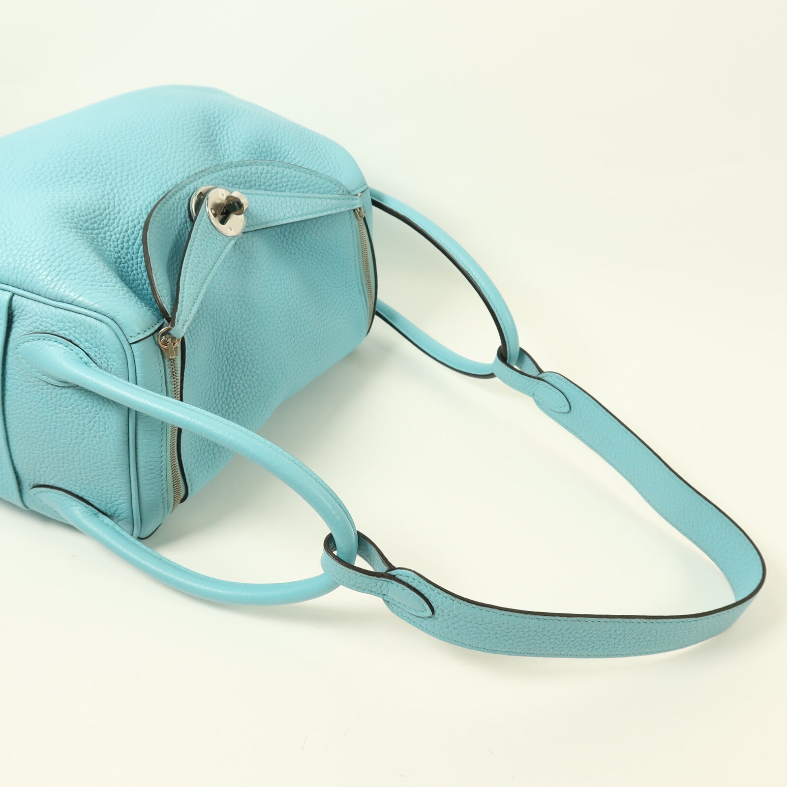 HERMES Clemence皮革Lindy 26銀扣手挽肩背兩用袋Blue Atoll