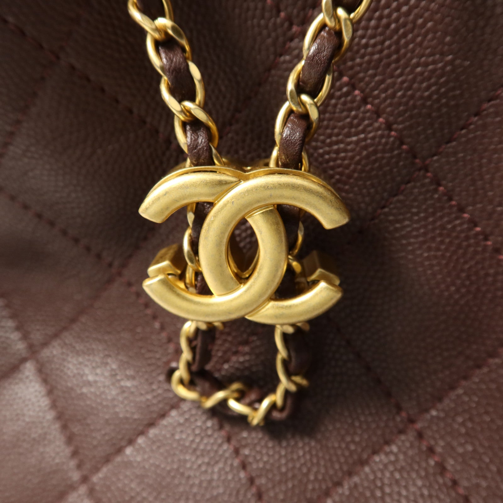 CHANEL 牛皮皮革Chanel 25 Small金扣鏈帶肩背袋