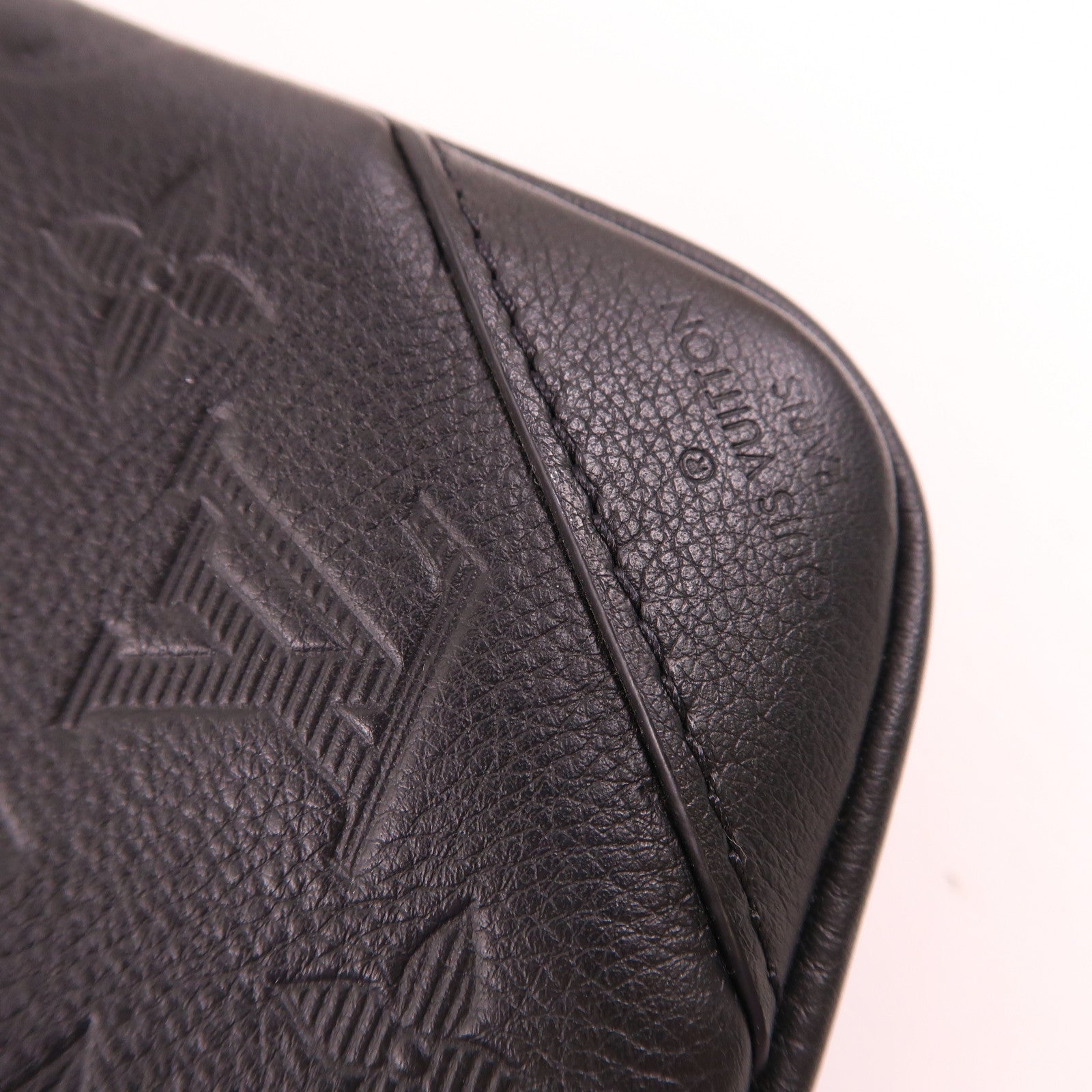 LOUIS VUITTON Monogram Shadow Trio Messenger Bag肩背袋