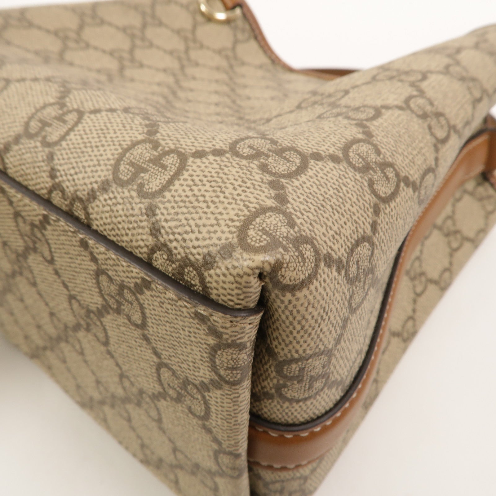 GUCCI 帆布GG Emblem Small Bucket手挽肩背兩用袋