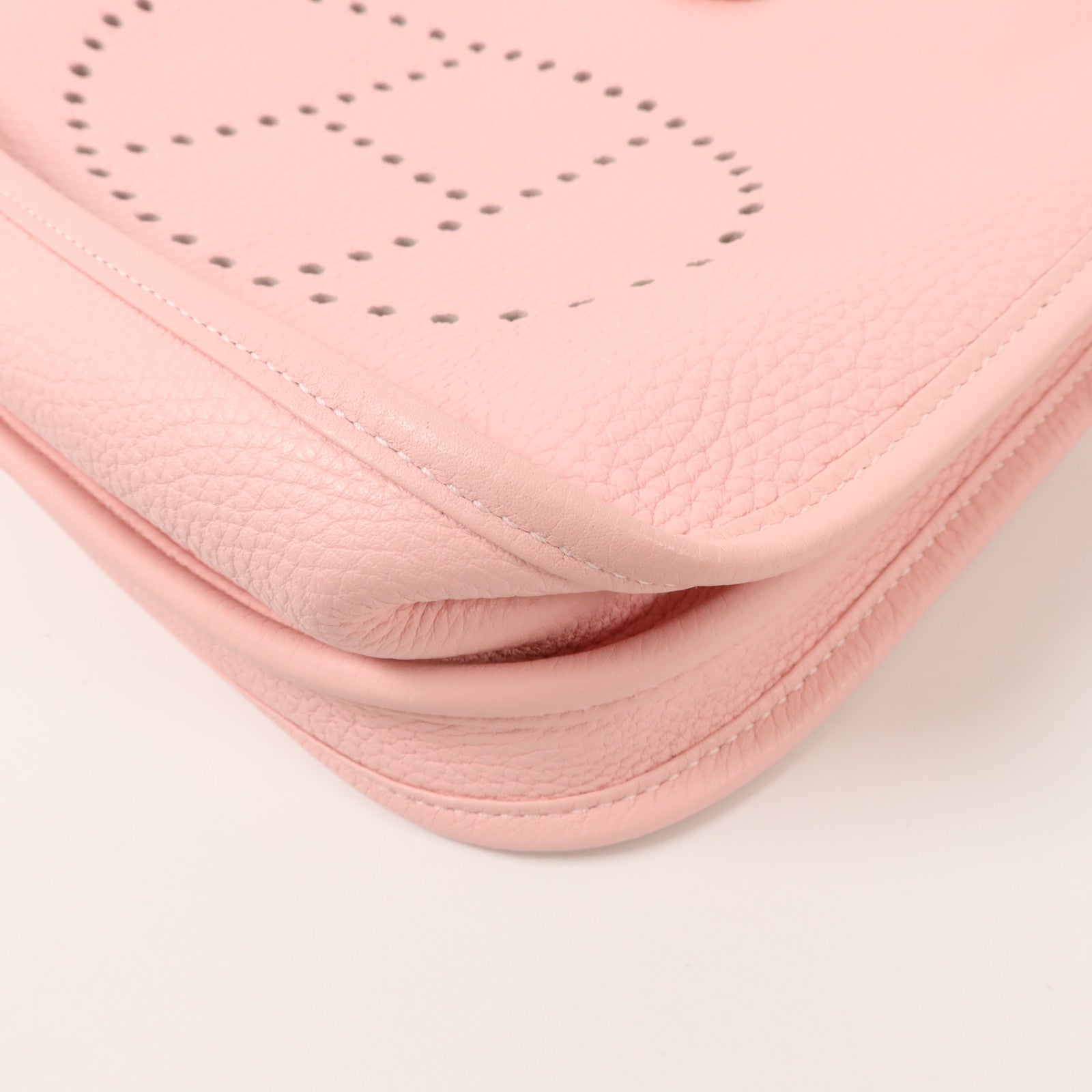 HERMES Clemence皮革Evelyne PM肩背袋Rose Sakura