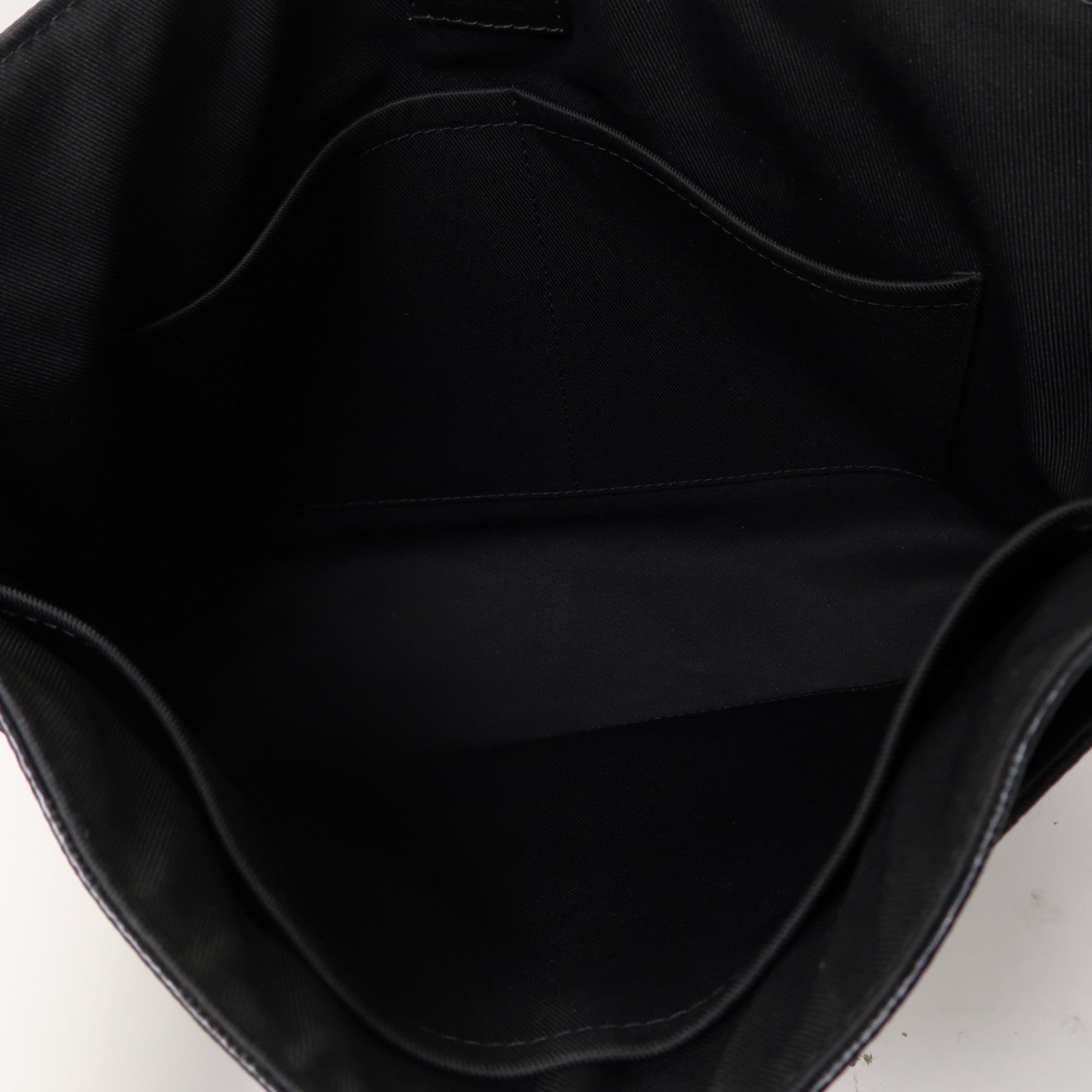 LOUIS VUITTON 【激減優惠】Damier Graphite District MM銀扣肩背袋黑色