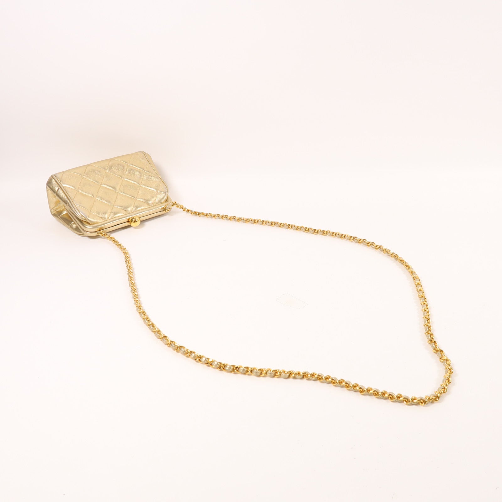 CHANEL 牛皮皮革Chain Shoulder金扣鏈帶肩背袋