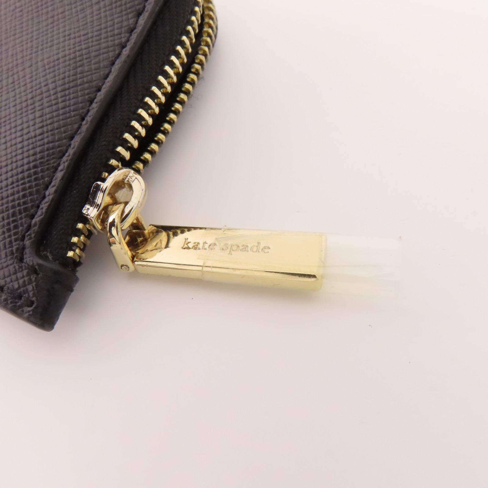 Kate Spade 牛皮皮革Card Holder金扣卡片套