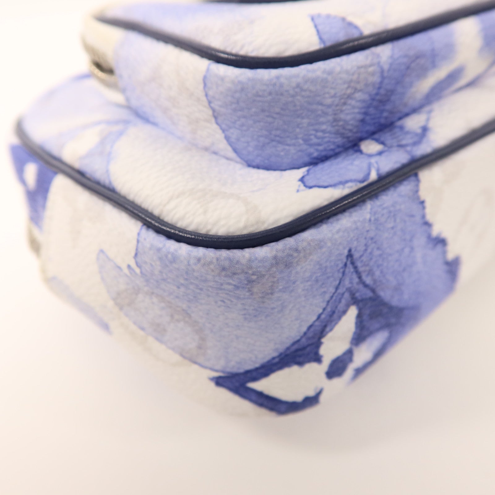 LOUIS VUITTON 【激減優惠】Monogram Watercolor Outdoor Pochette銀扣腰包/肩背袋