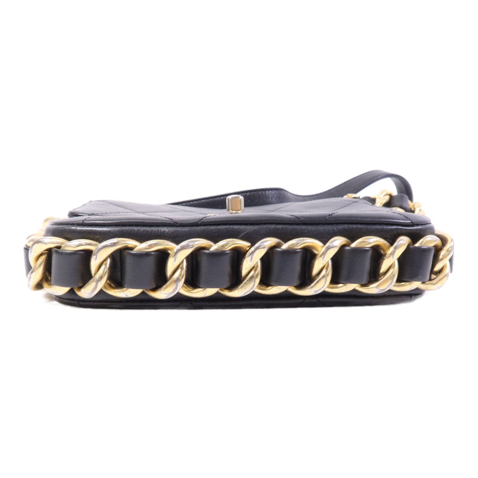 CHANEL 牛皮皮革Matelasse Bag金扣肩背袋