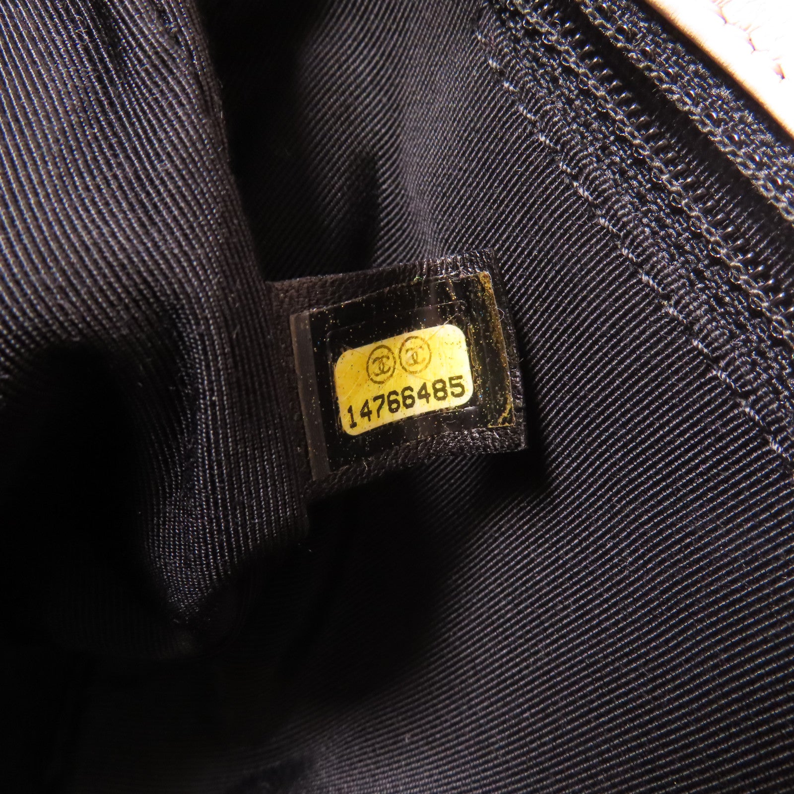 CHANEL 牛皮皮革Chain Shoulder銀扣鏈帶肩背袋
