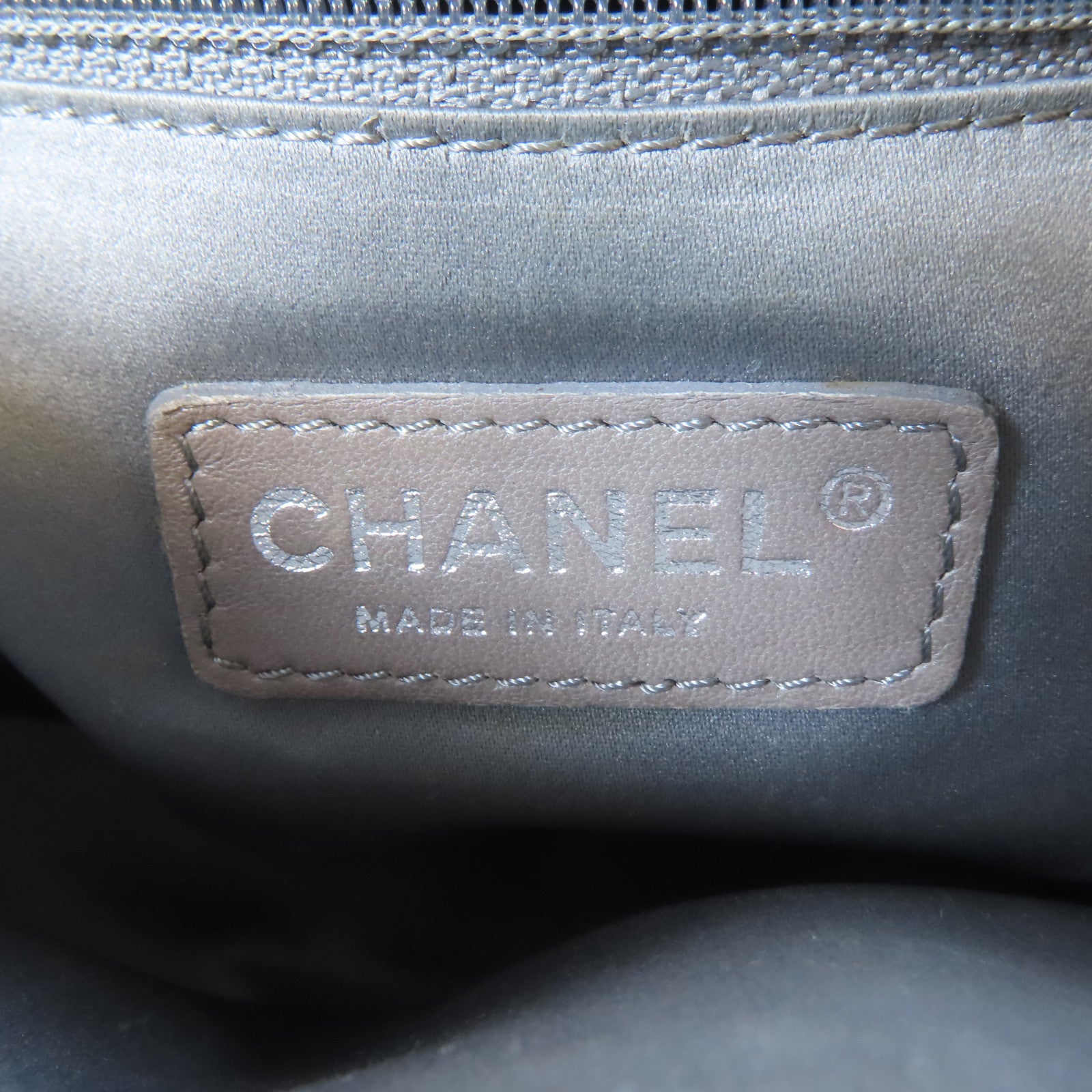 CHANEL 牛皮皮革Shoulder Bag銀扣鏈帶肩背袋黑色