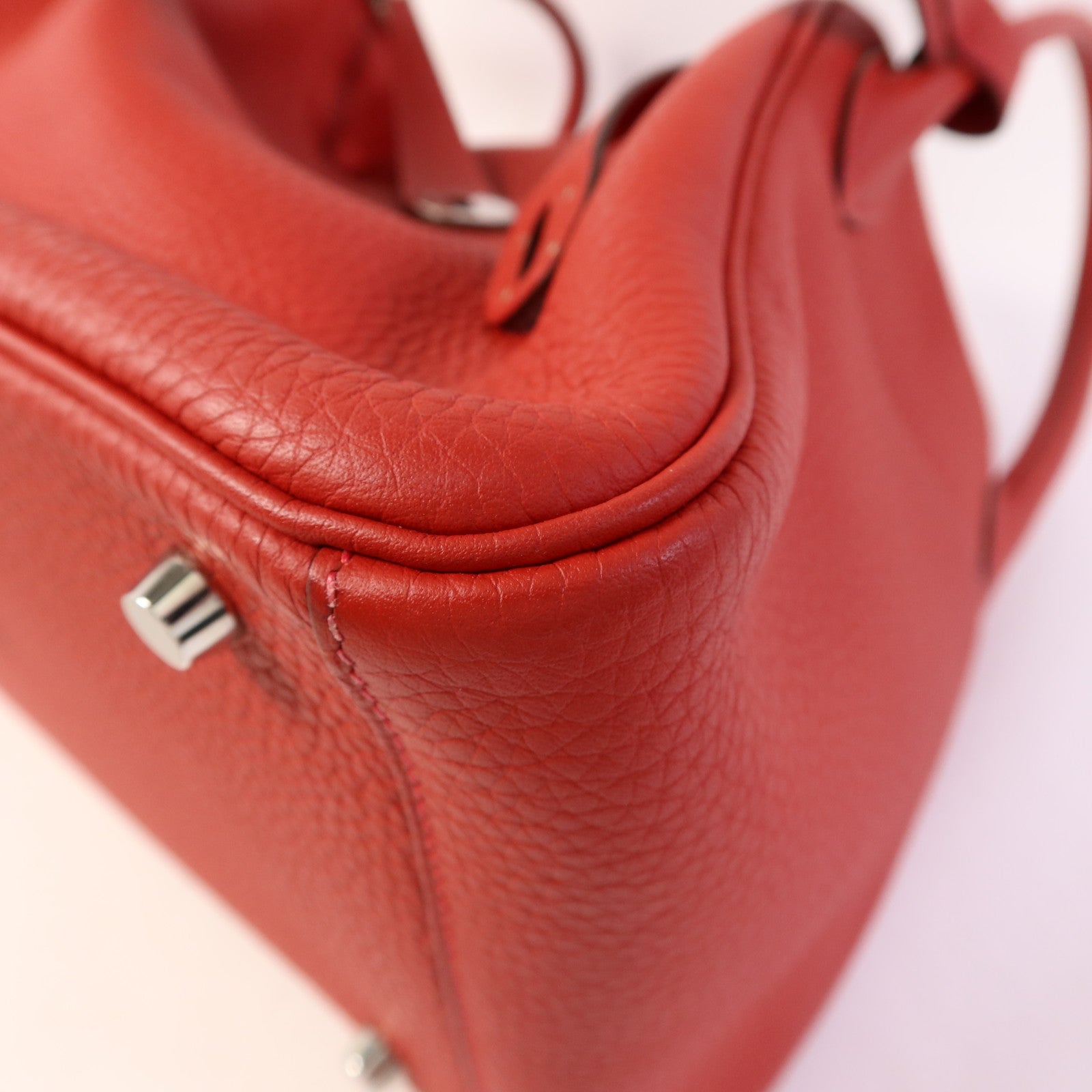 HERMES Clemence皮革Lindy 30銀扣手挽肩背兩用袋Rouge Casaque