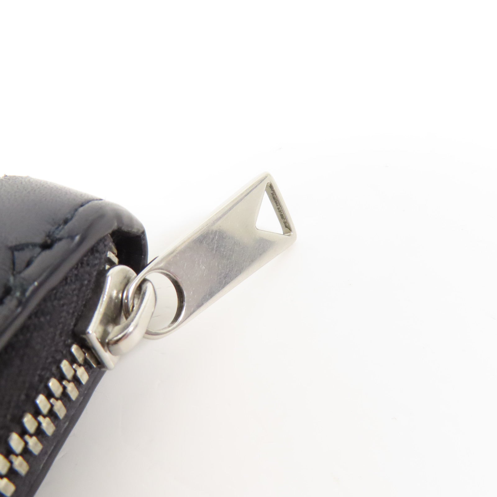 BOTTEGA VENETA 【激減優惠】牛皮皮革Long Wallet銀扣長錢包