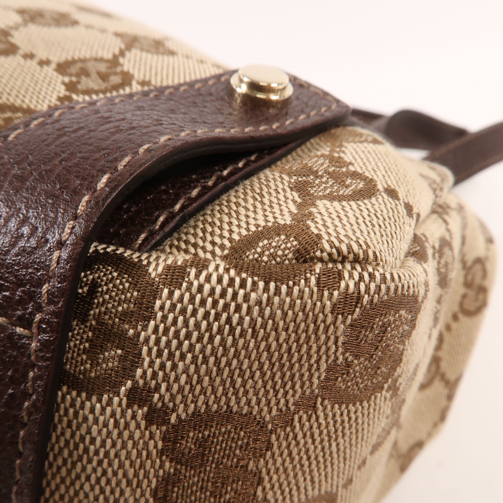 GUCCI 帆布Abbey金扣肩背袋