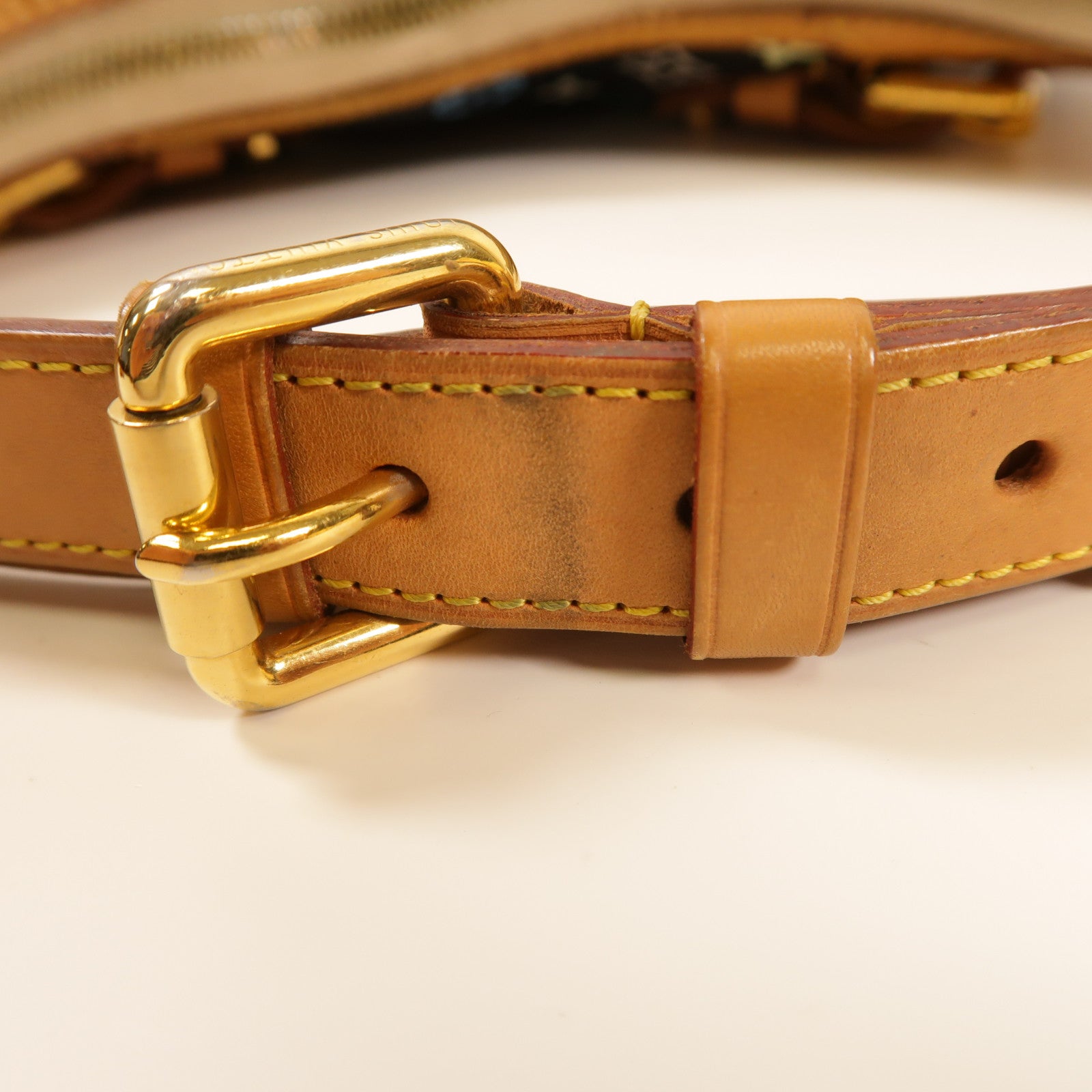 LOUIS VUITTON Monogram Multicolore Greta金扣肩背袋