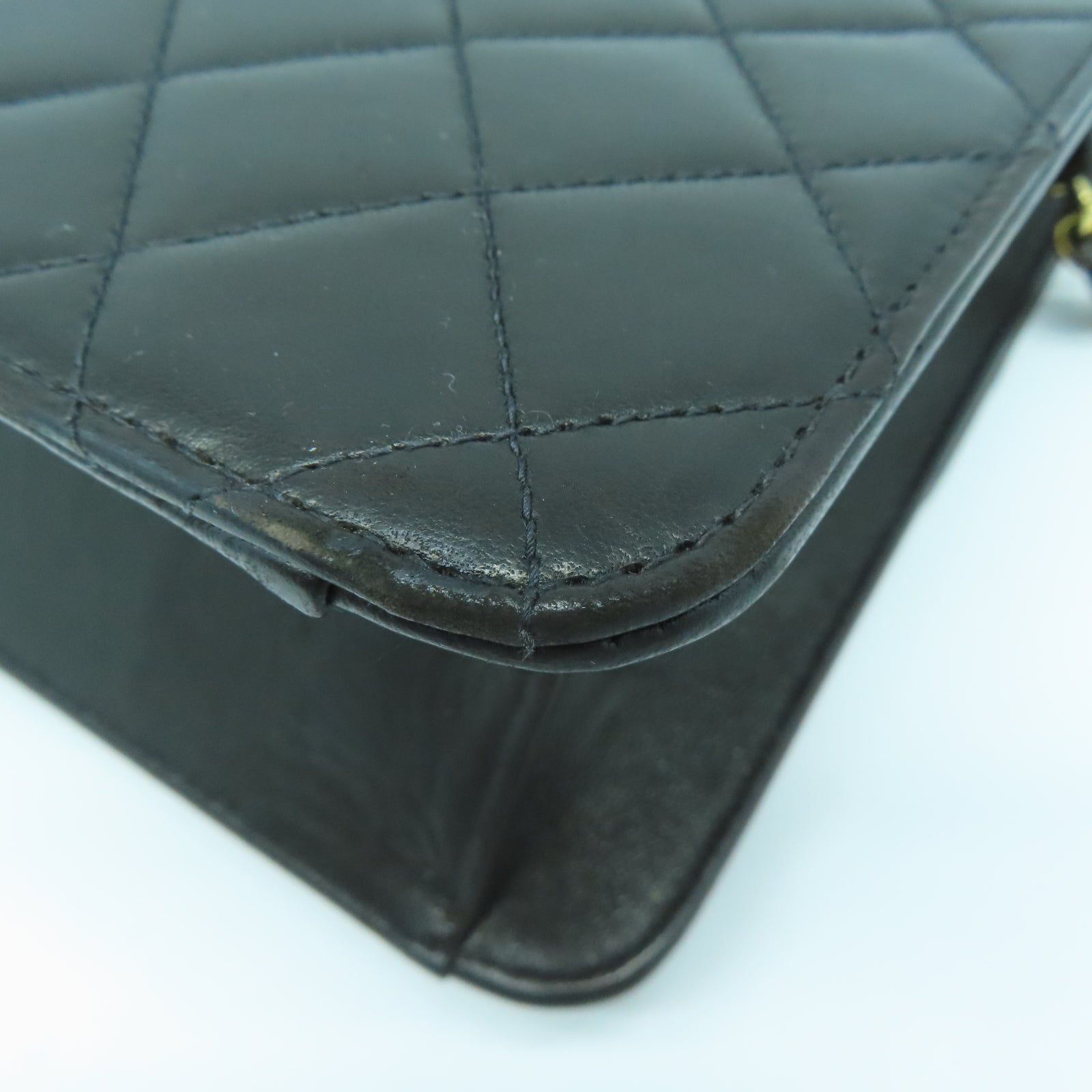 CHANEL 【激減優惠】菱格羊皮皮革Chain Shoulder金扣鏈帶肩背袋黑色