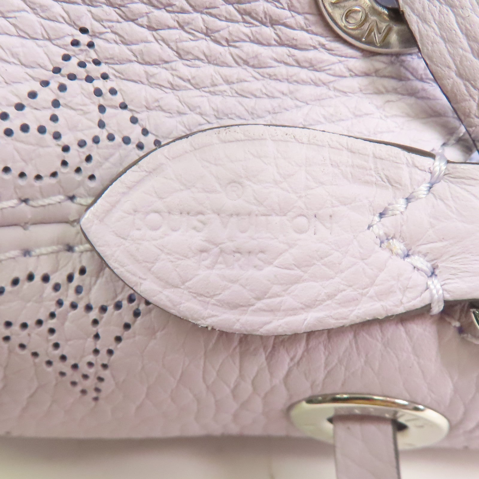 LOUIS VUITTON Monogram Mahina Bella銀扣手挽肩背兩用袋