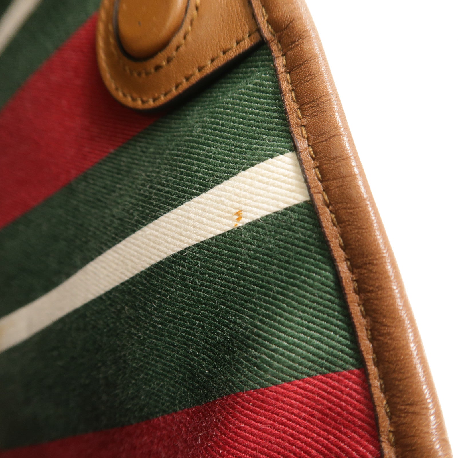 GUCCI 帆布GG Emblem Small Bucket手挽肩背兩用袋