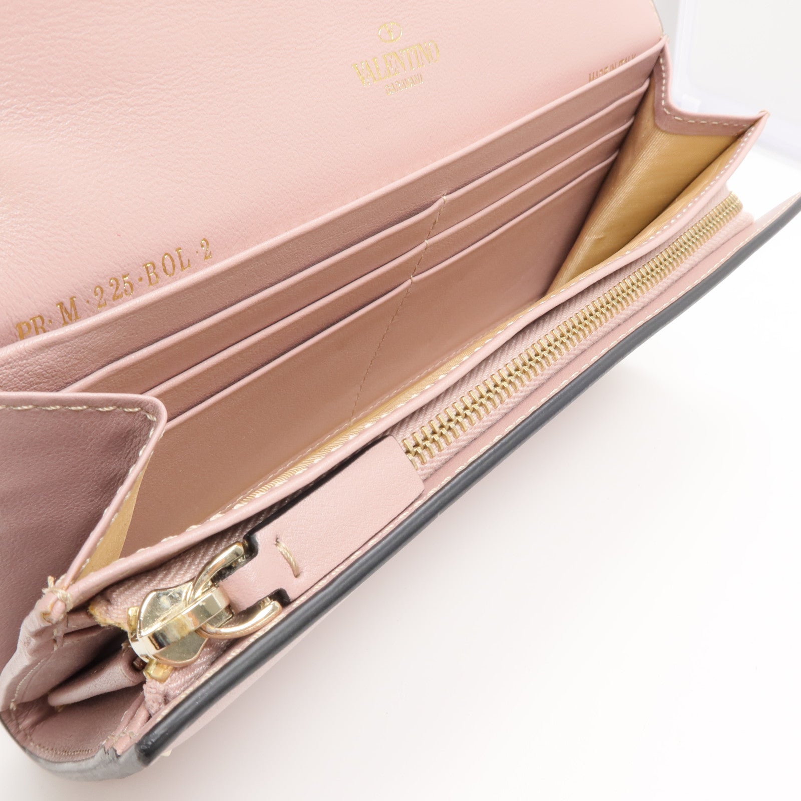 Valentino 牛皮皮革Rockstud Wristlet Wallet長錢包