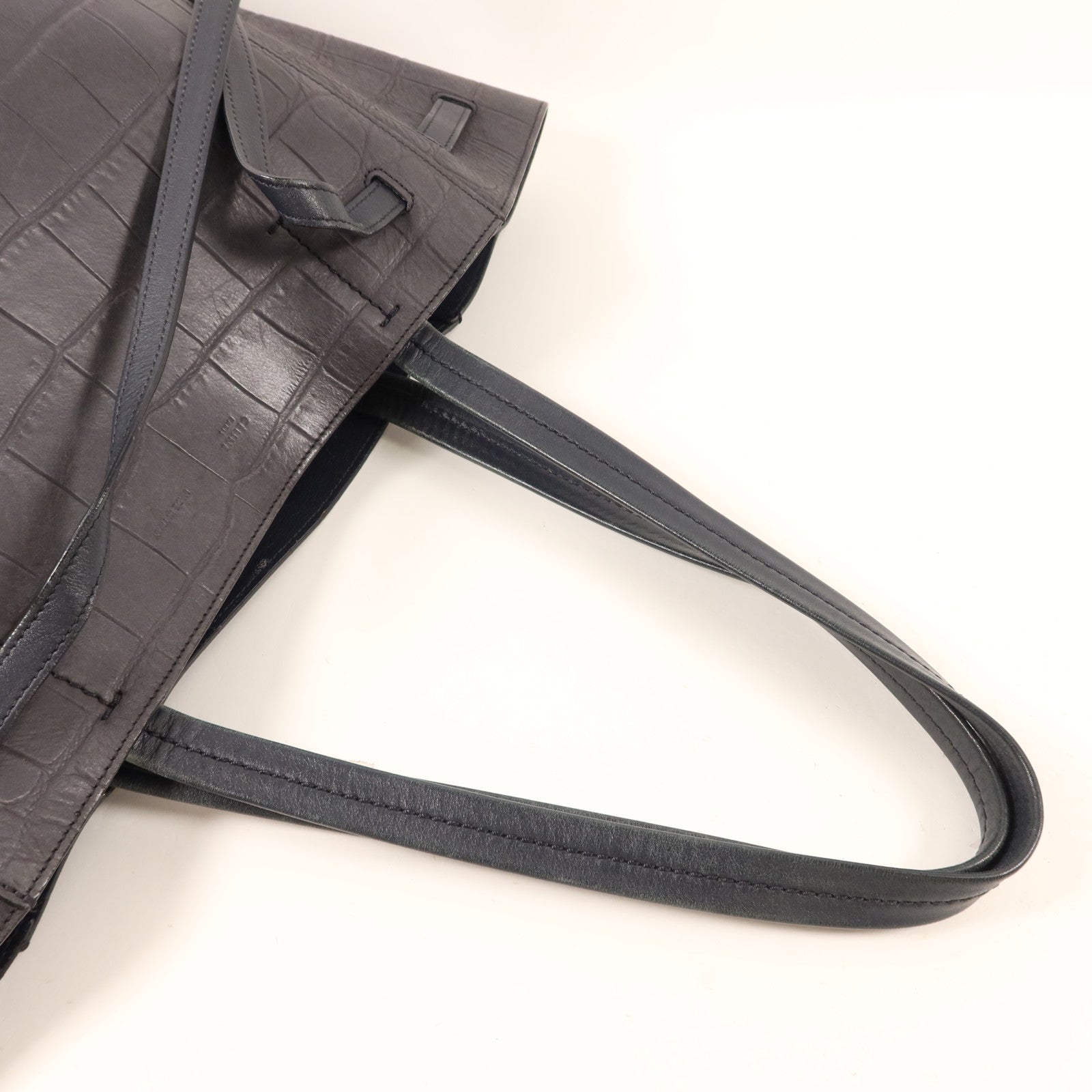 CELINE 牛皮皮革Small Cabas Phantom金扣肩背袋