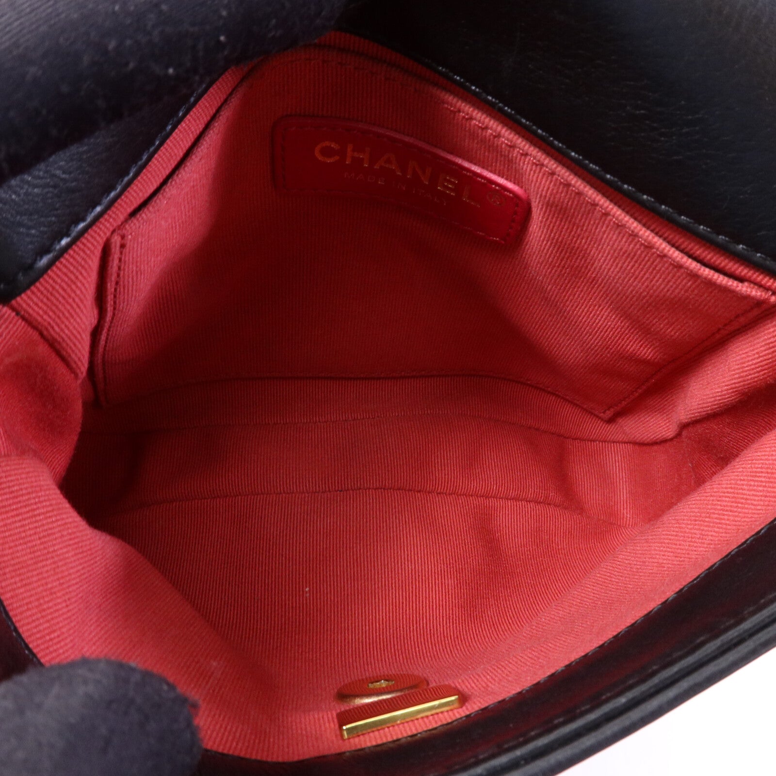 CHANEL 牛皮皮革Matelasse Bag金扣肩背袋