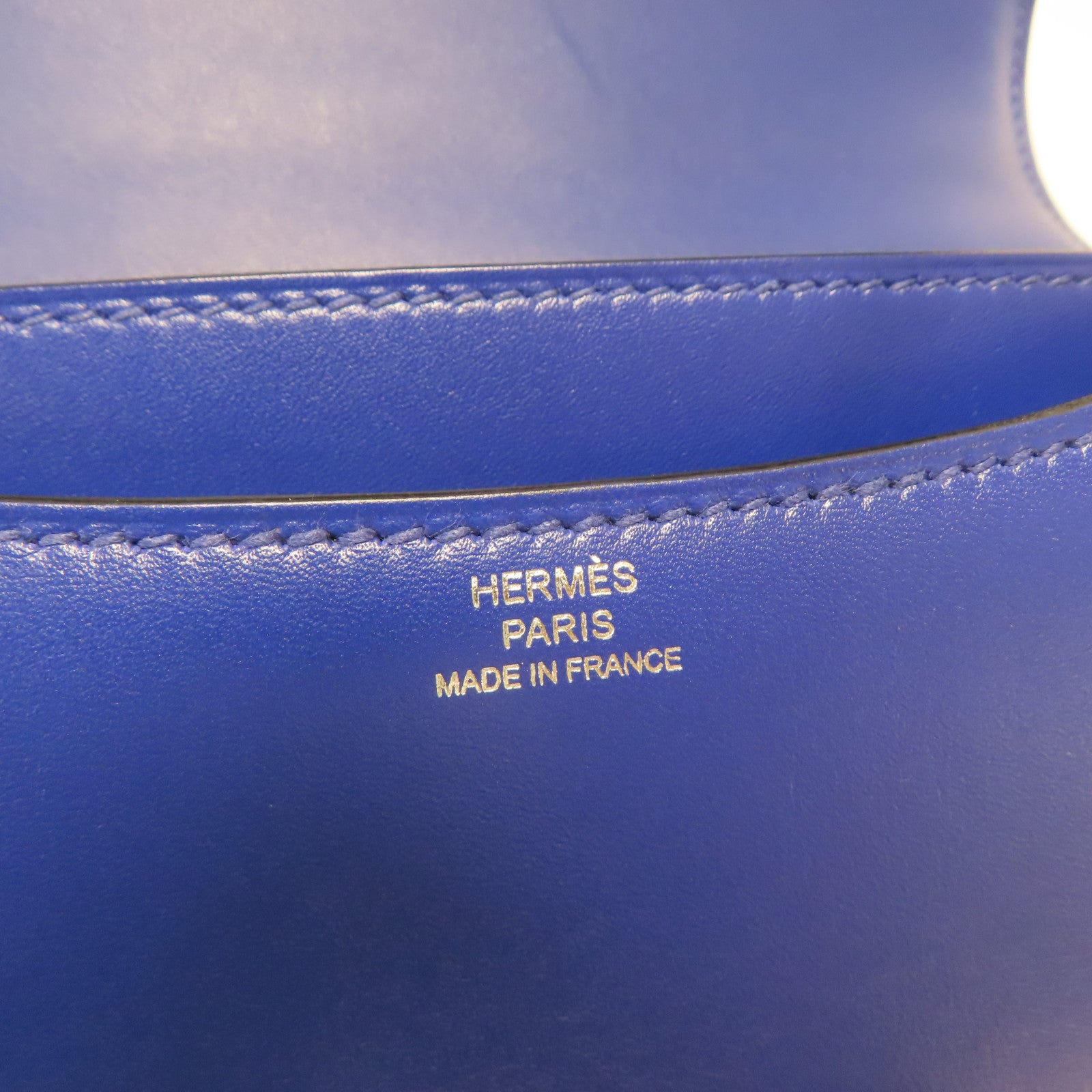 HERMES 【激減優惠】Tadelakt皮革Constance Mini銀扣肩背袋藍色