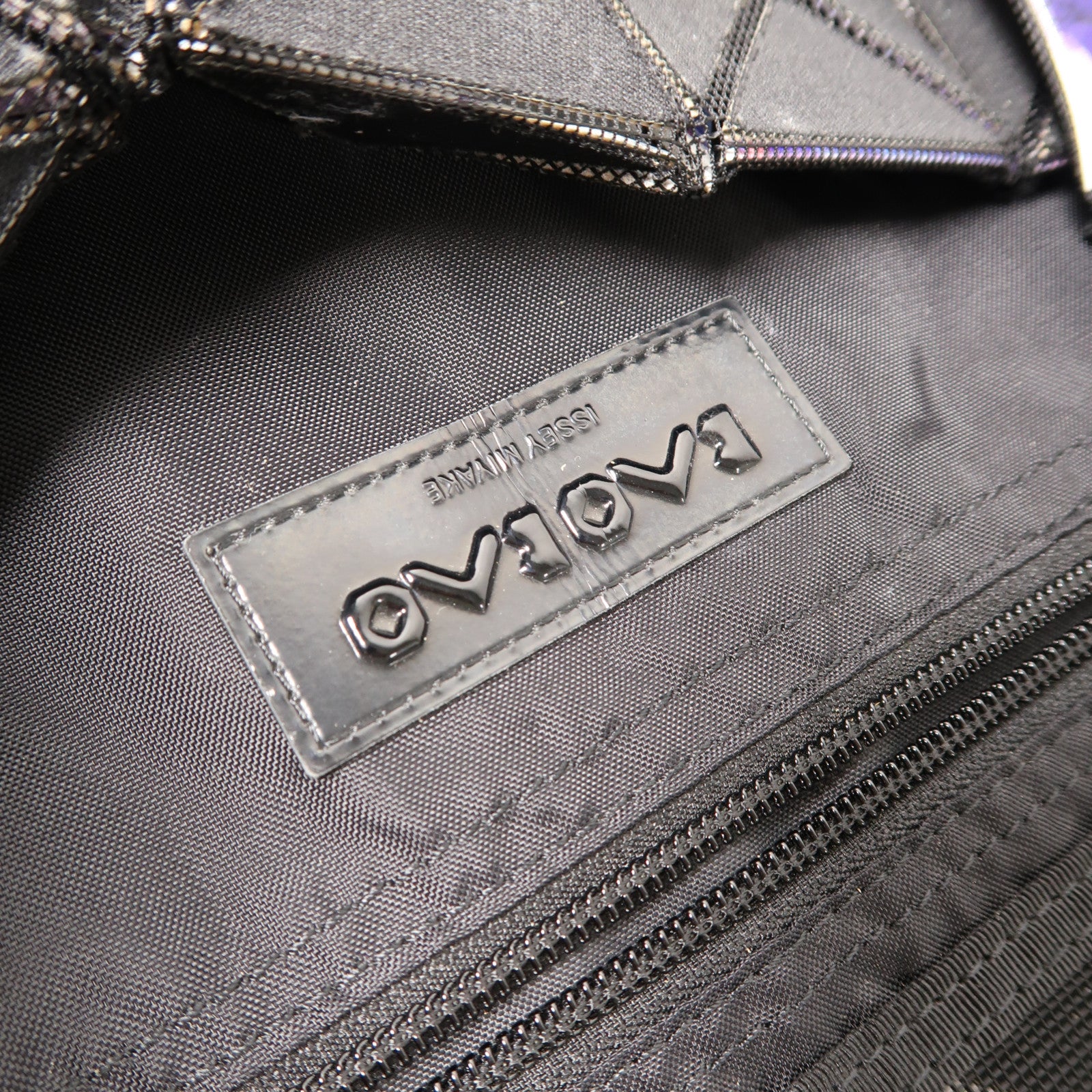 ISSEY MIYAKE PVC Bao Bao銀扣手挽袋彩色