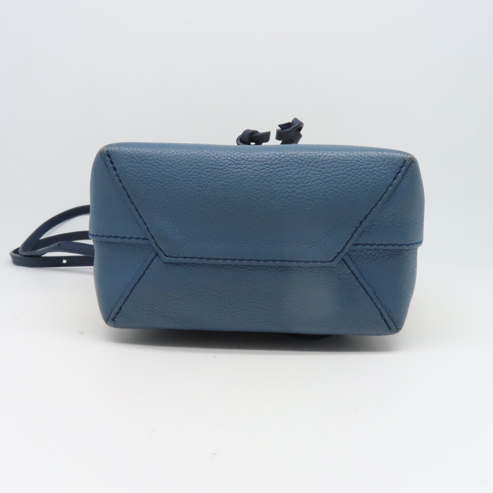 LOUIS VUITTON 【清倉大減價】牛皮皮革Lockme Backpack銀扣背包藍色/淺褐色