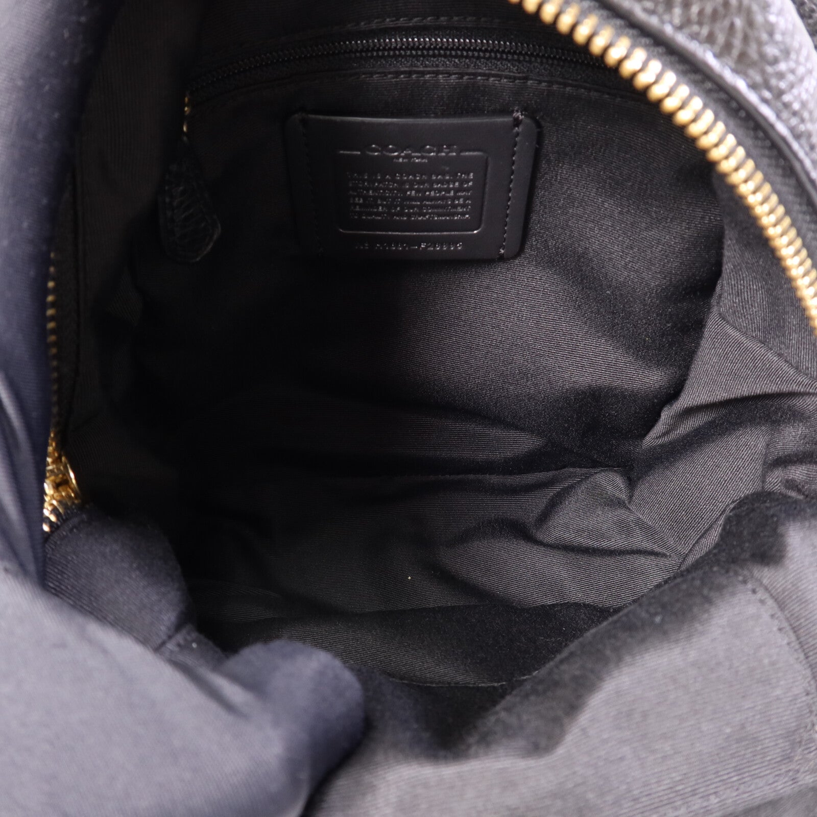 COACH 牛皮皮革Backpack金扣背包