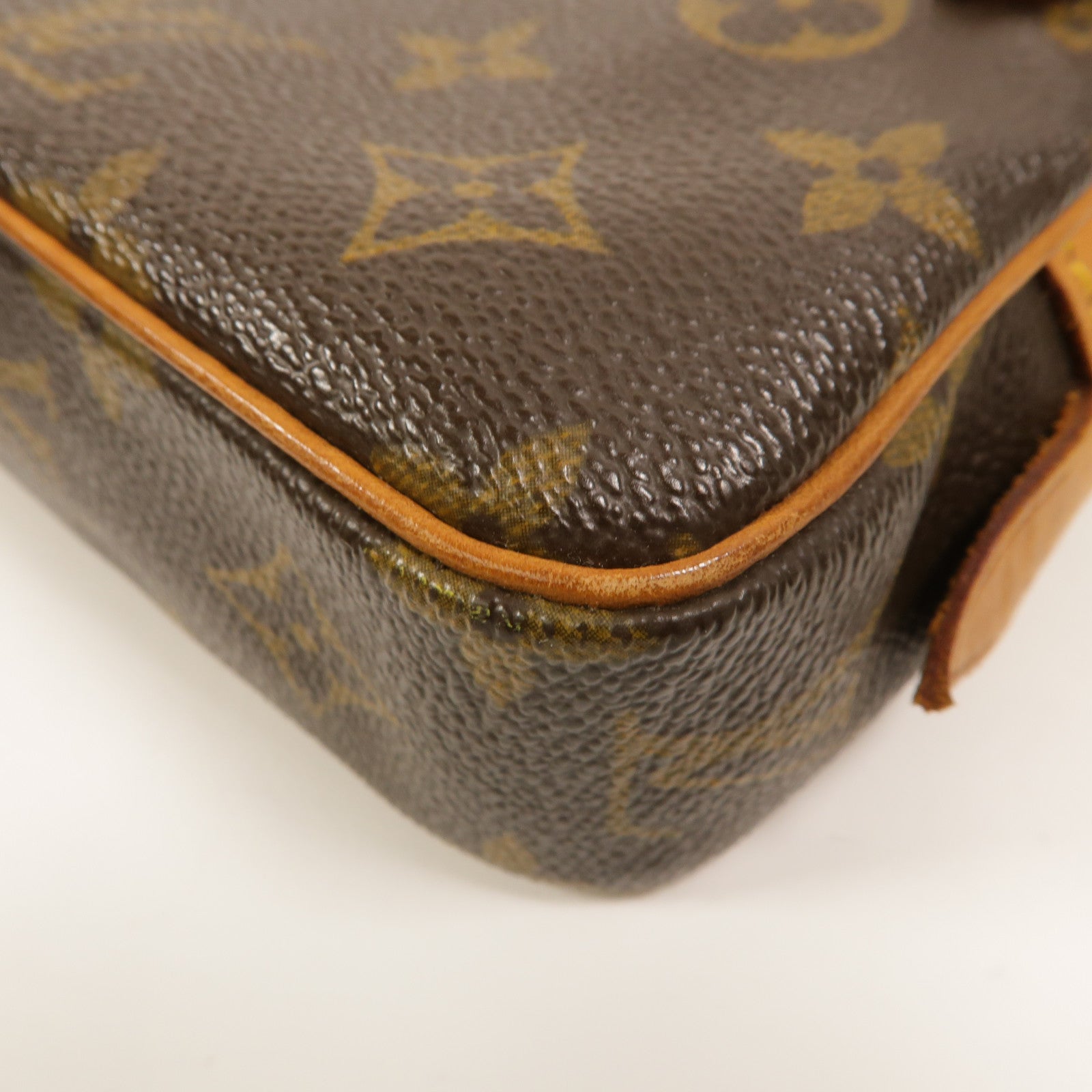LOUIS VUITTON Monogram Marly Bandouliere肩背袋