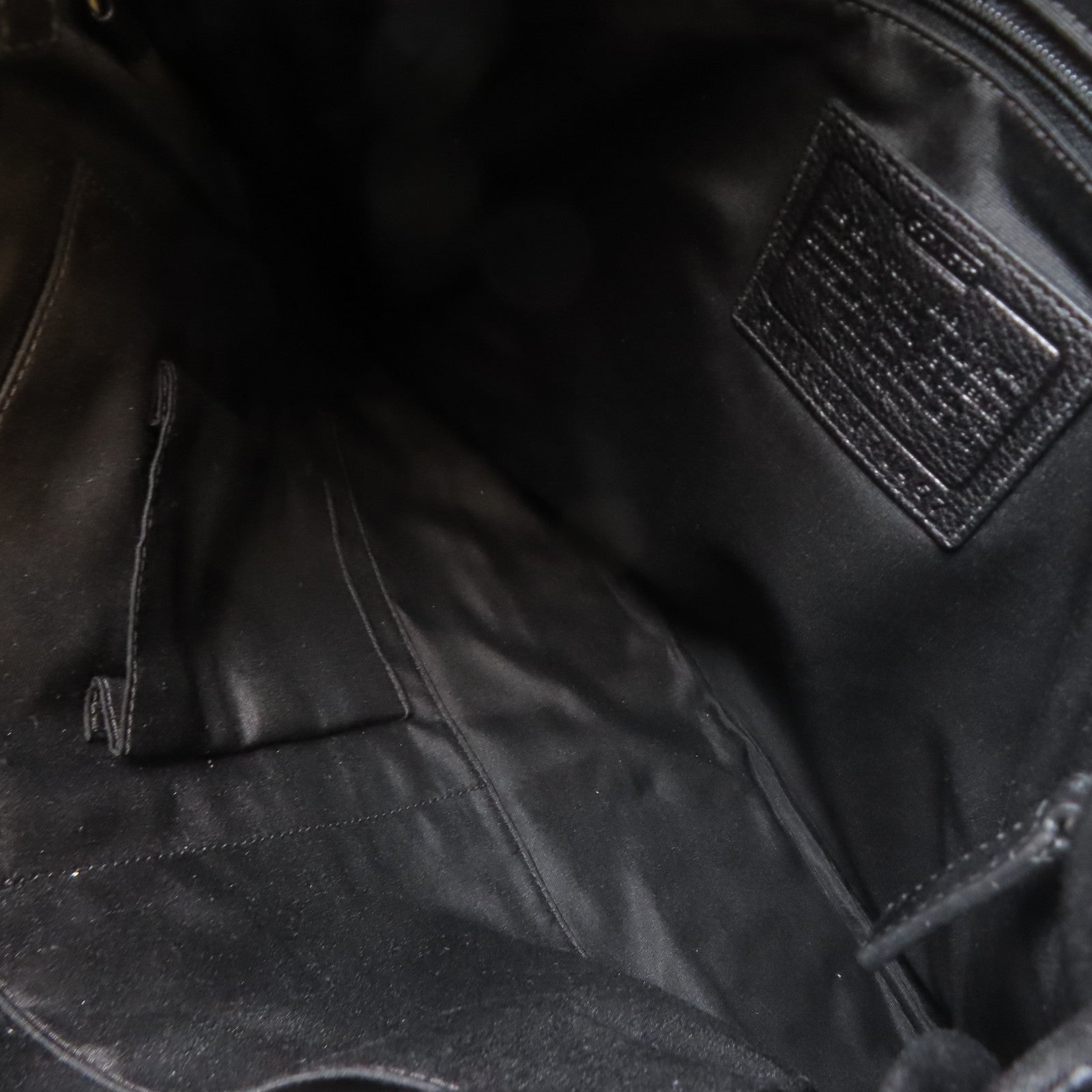 COACH 【激減優惠】牛皮皮革Shoulder Bag銀扣肩背袋黑色