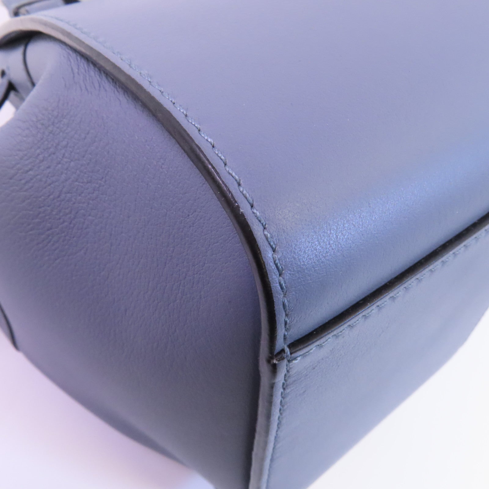 LOEWE 牛皮皮革Hammock Mini肩背袋