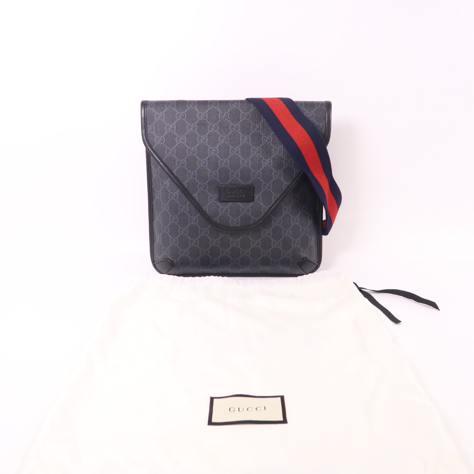 GUCCI 塗層皮革GG Supreme Messenger肩背袋