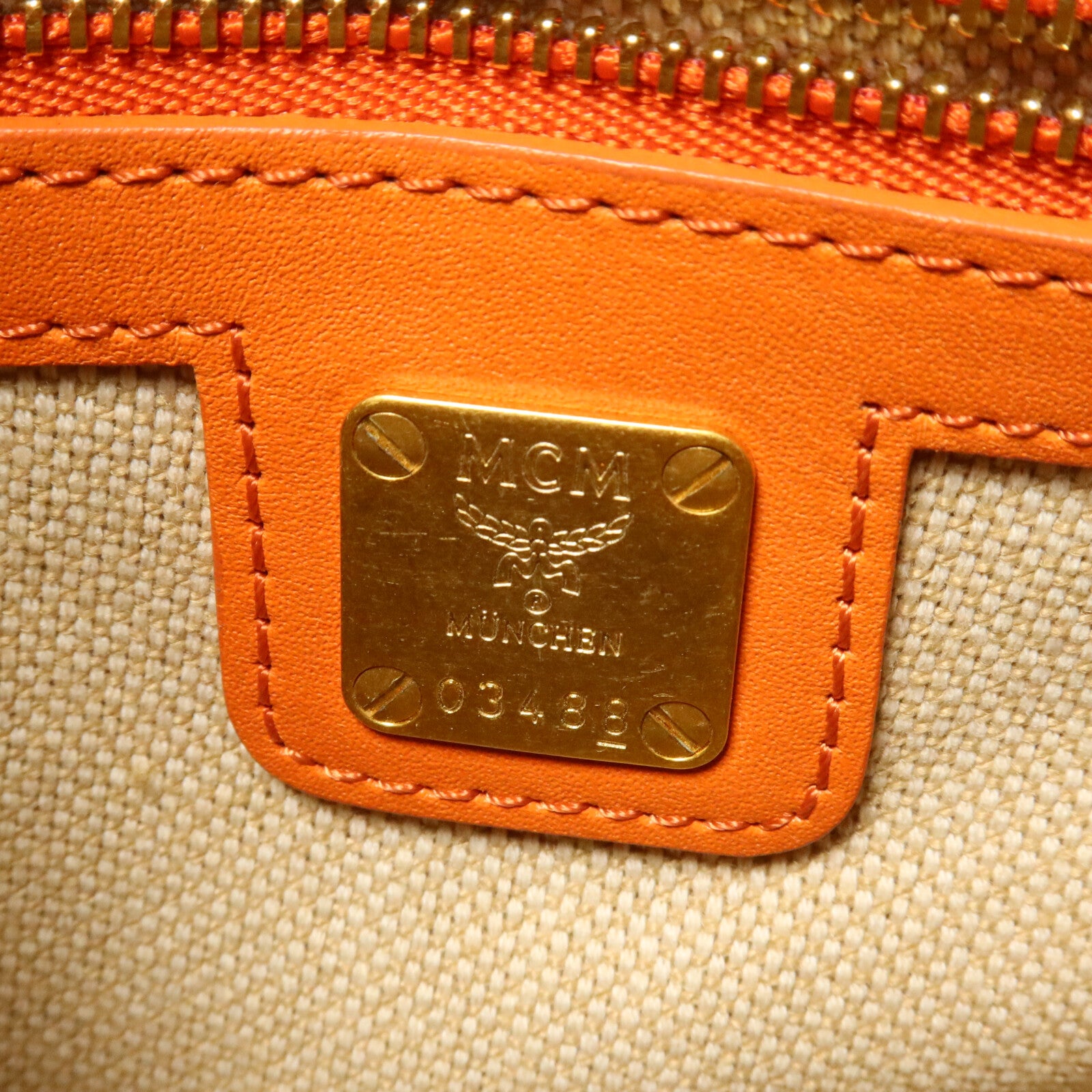 MCM 塗層帆布2 Way Shoulder手挽肩背兩用袋