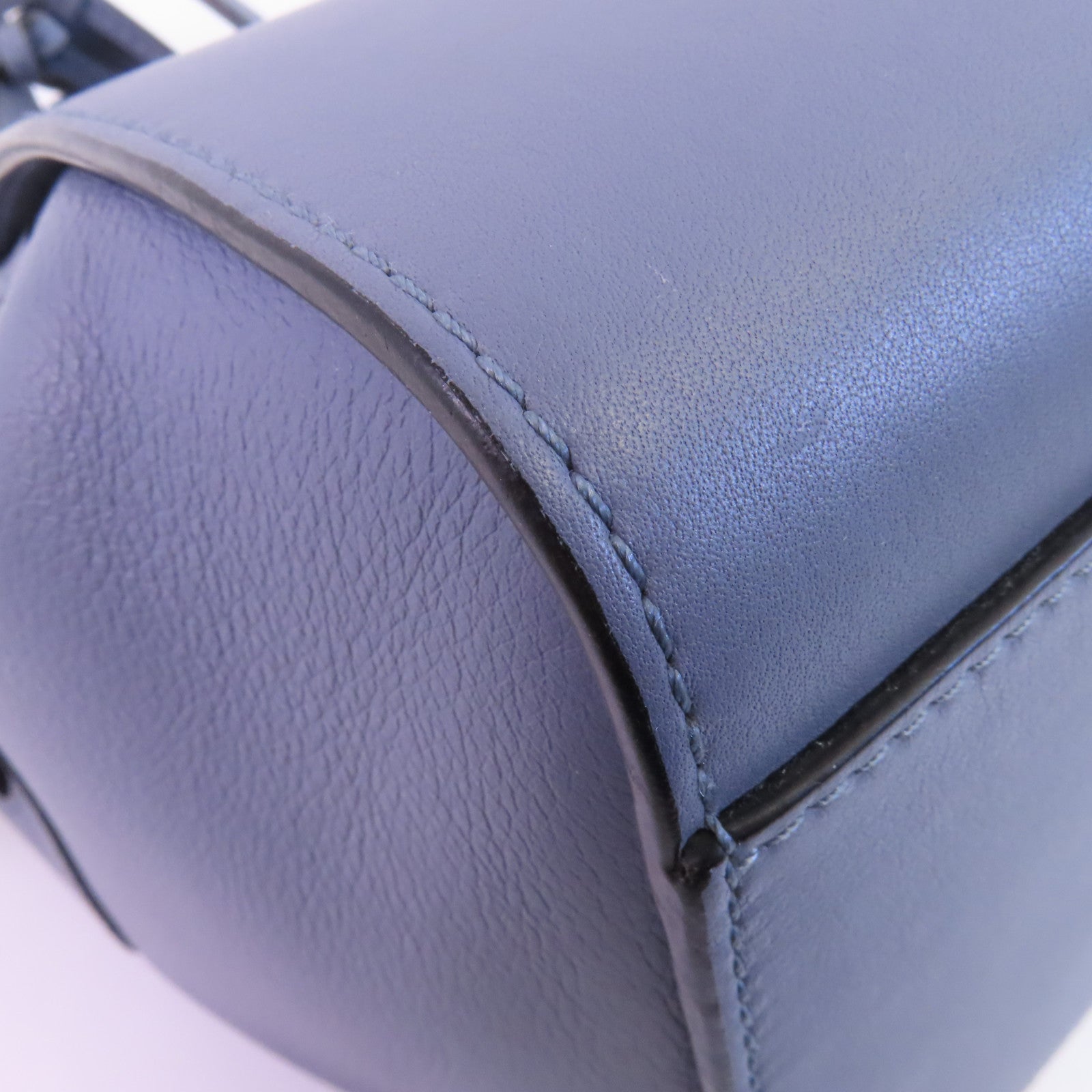 LOEWE 牛皮皮革Hammock Mini肩背袋
