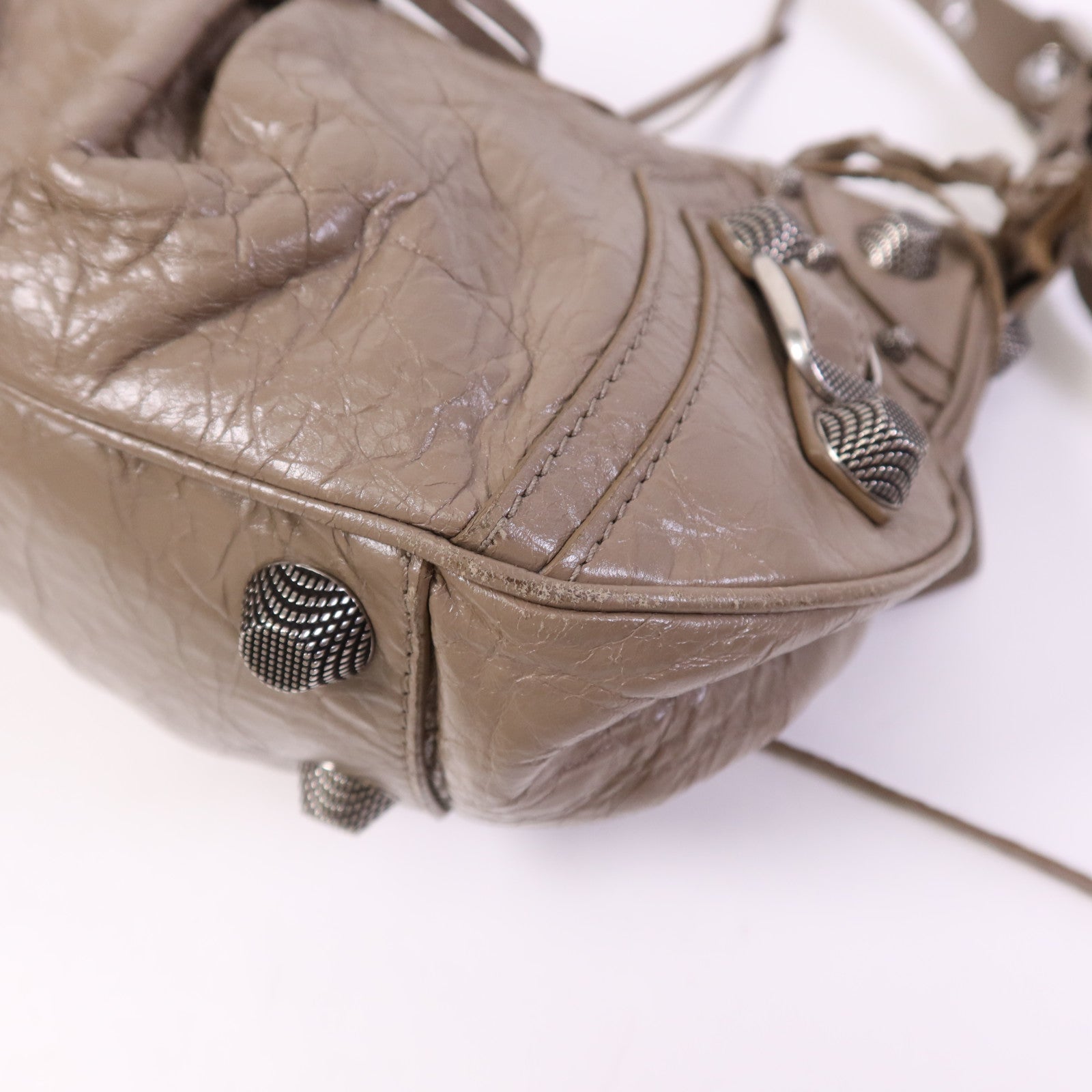 BALENCIAGA 羊皮皮革Le Cagole S銀扣肩背袋
