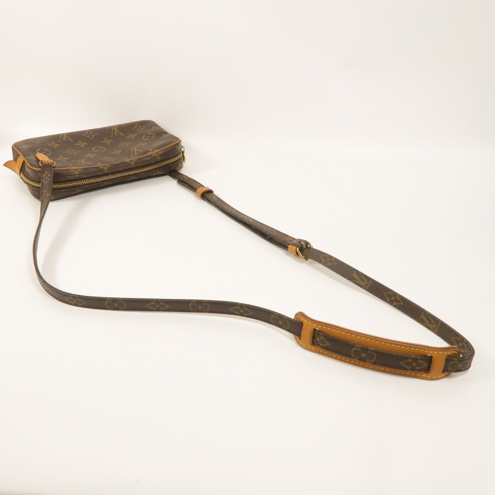 LOUIS VUITTON Monogram Marly Bandouliere肩背袋