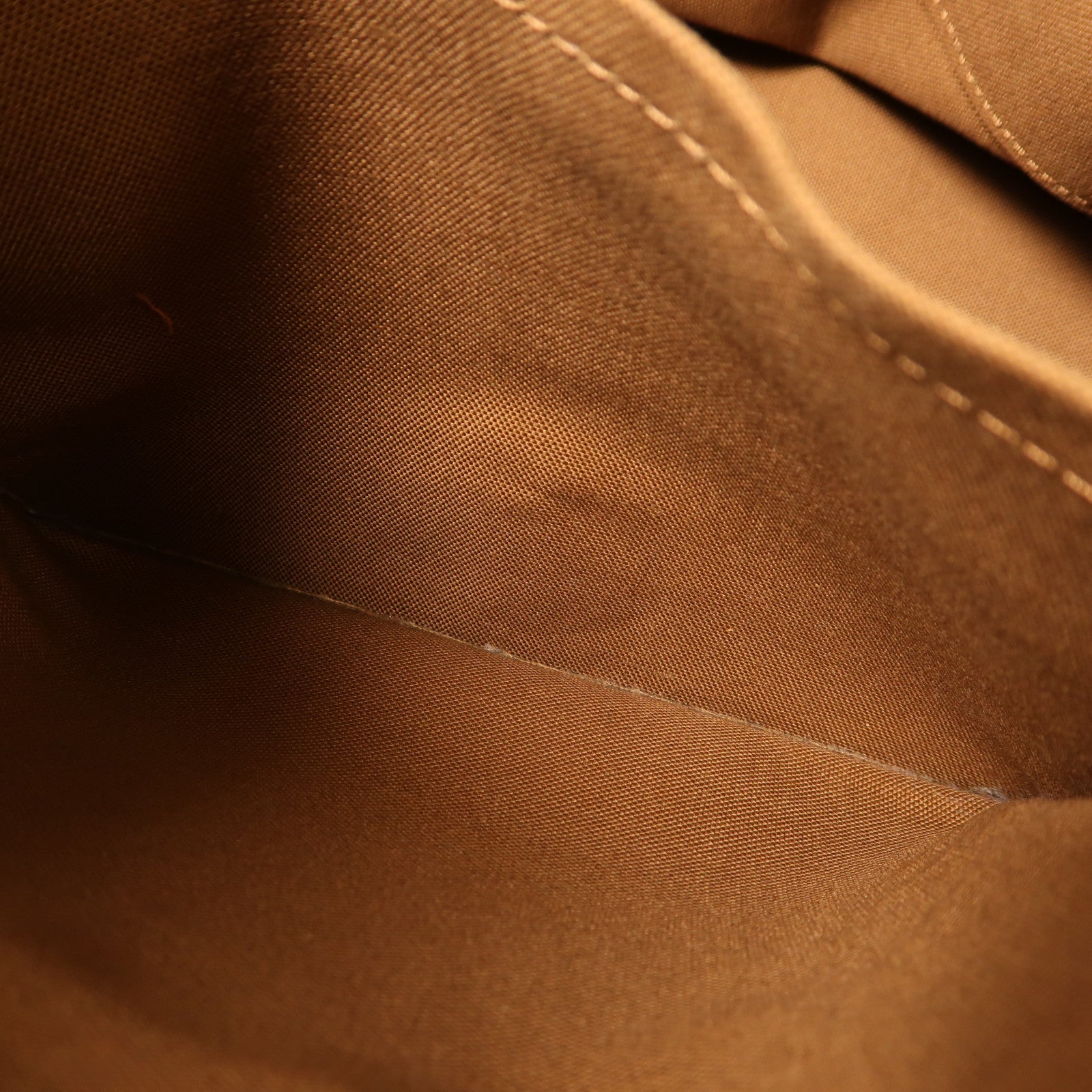 LOUIS VUITTON Monogram Tivoli GM金扣肩背袋