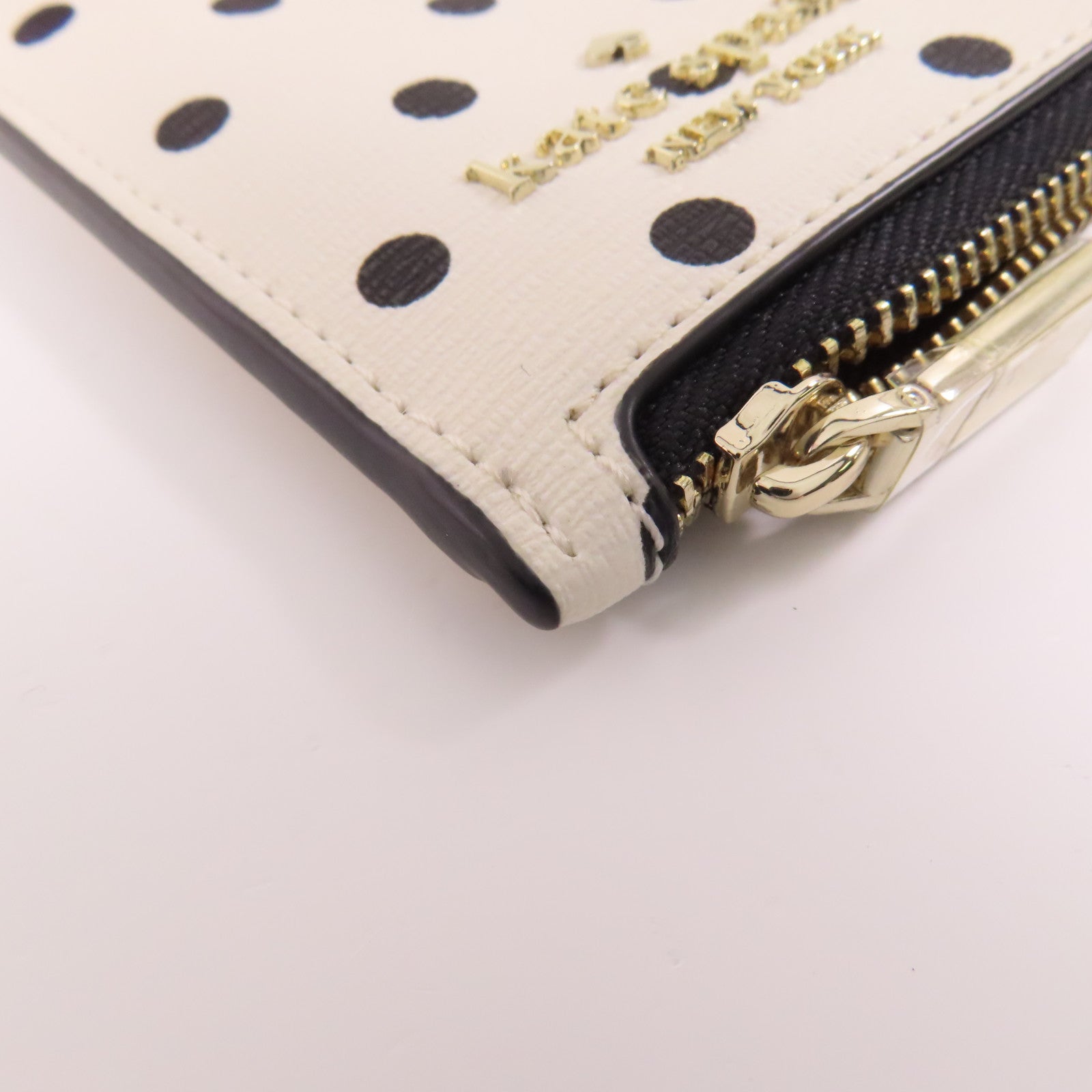 Kate Spade 牛皮皮革Card Case銀扣卡片套