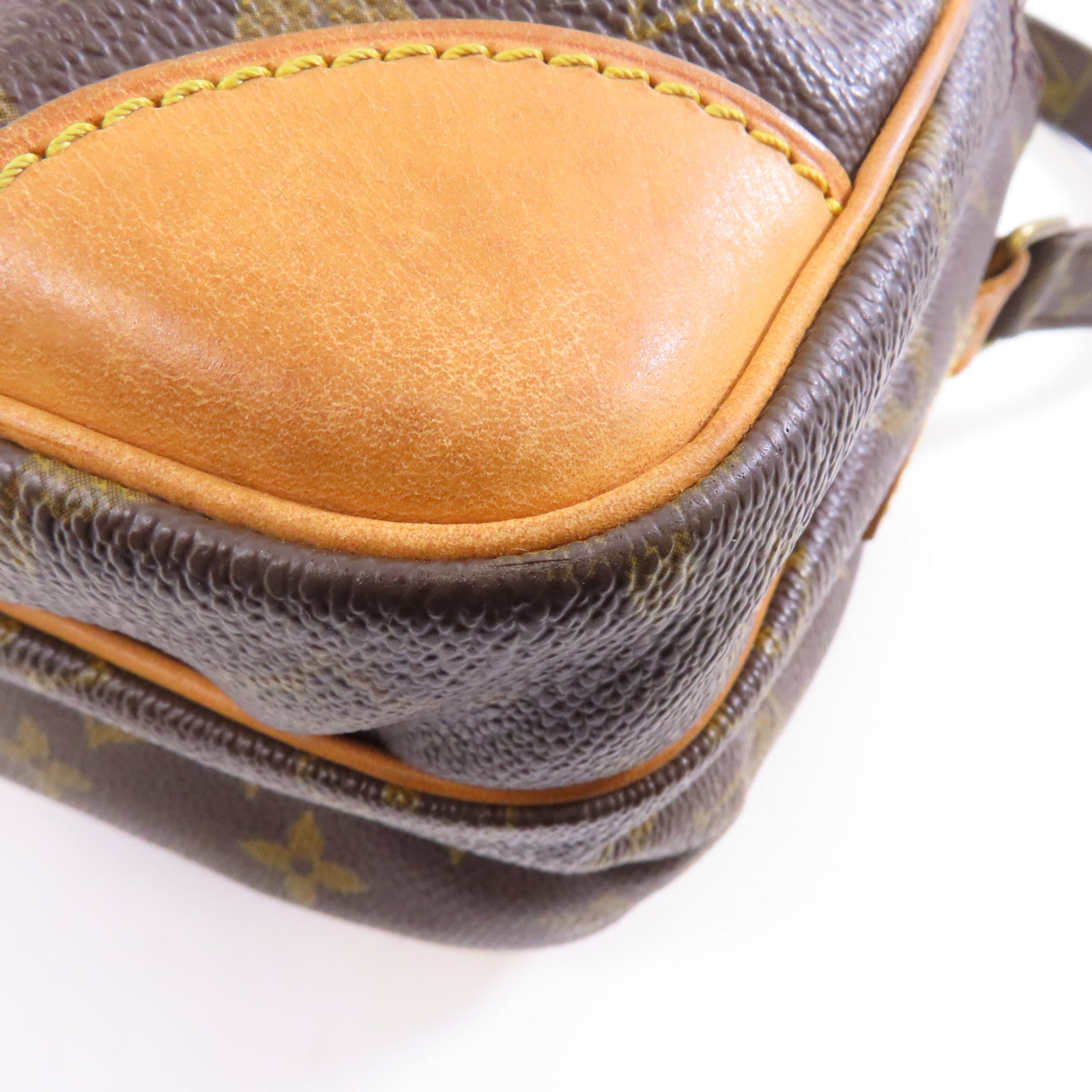 LOUIS VUITTON Monogram Nil金扣肩背袋啡色