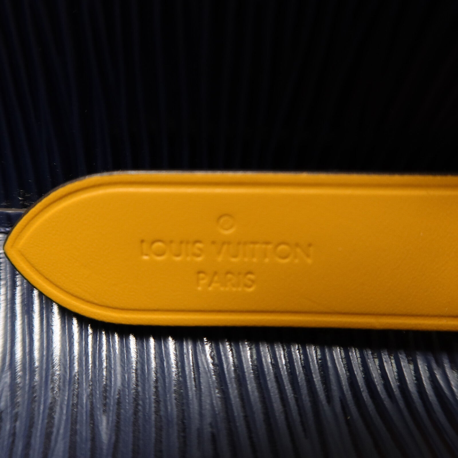 LOUIS VUITTON 【激減優惠】Epi Neo Noe BB手挽肩背兩用袋