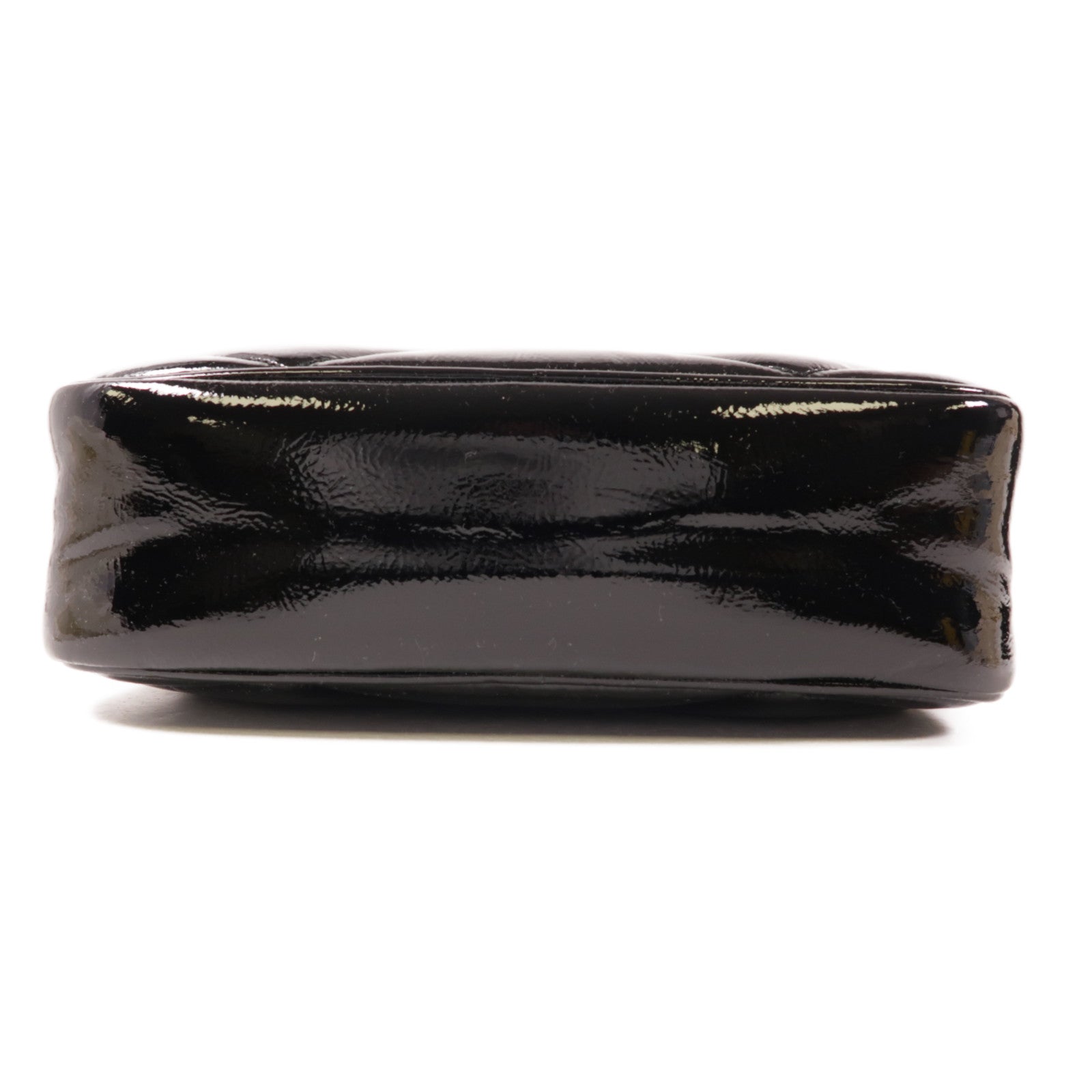 GUCCI 【激減優惠】漆皮皮革GG Marmont Small Camera Bag金扣肩背袋