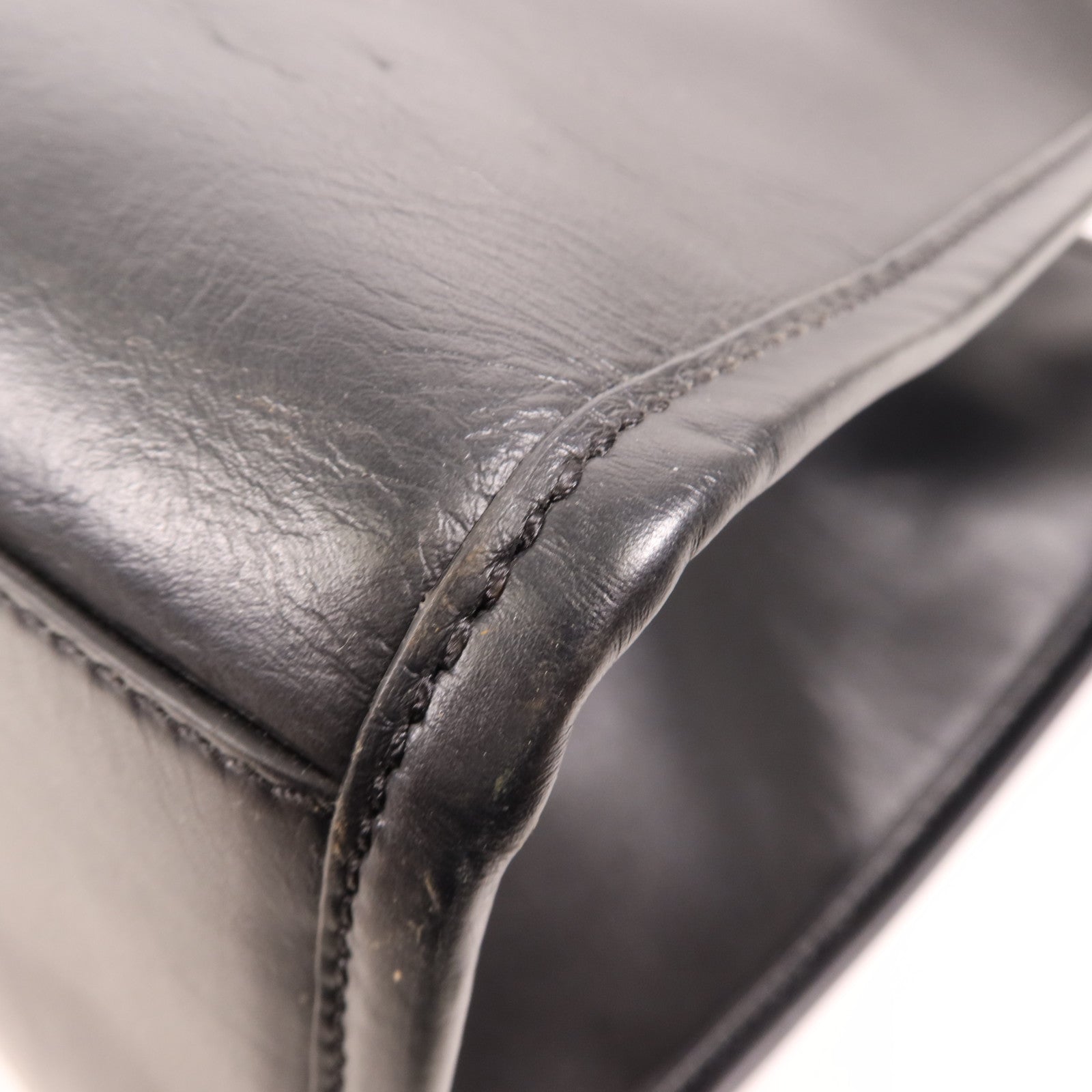 FENDI 牛皮皮革Sunshine Large金扣手挽袋