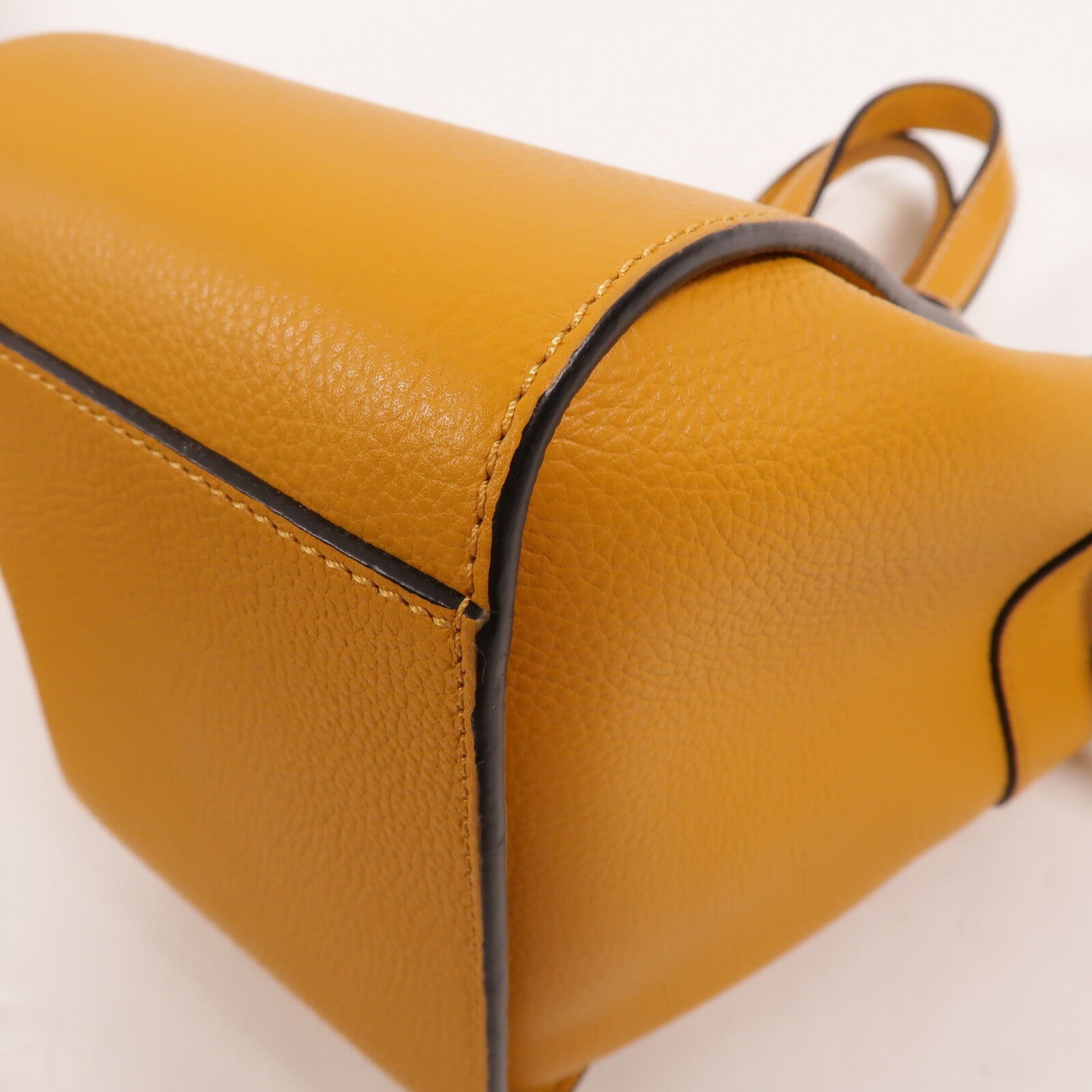 LOEWE 牛皮皮革Mini Hammock手挽肩背兩用袋