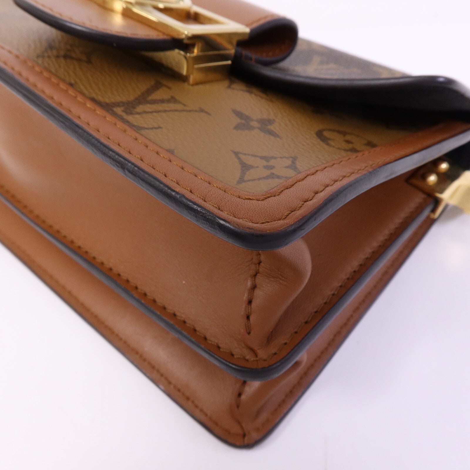 LOUIS VUITTON Monogram Reverse Mini Dauphine金扣肩背袋