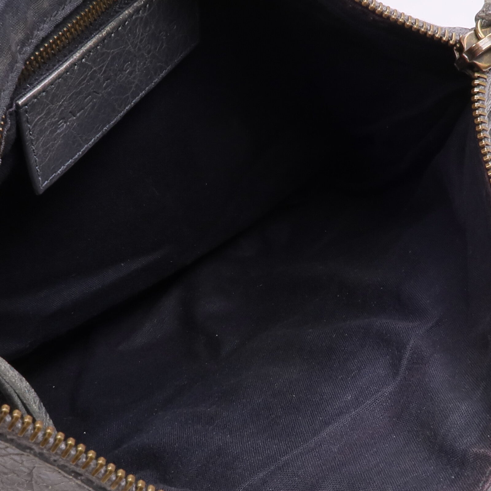 BALENCIAGA 牛皮皮革Motorcycle Clutch金扣手拿包
