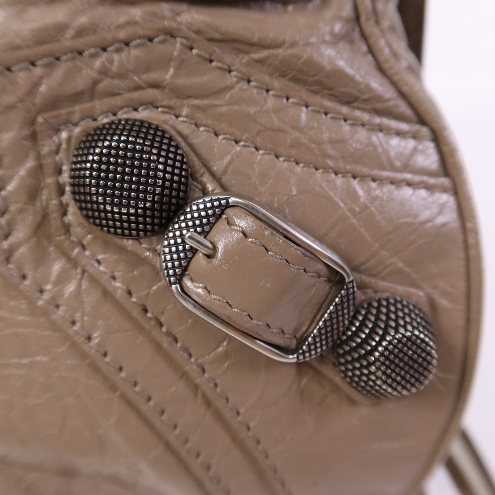BALENCIAGA 羊皮皮革Le Cagole S銀扣肩背袋