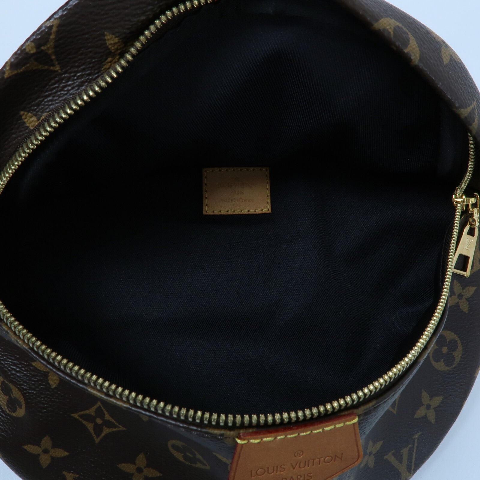 LOUIS VUITTON Monogram Bum Bag腰包