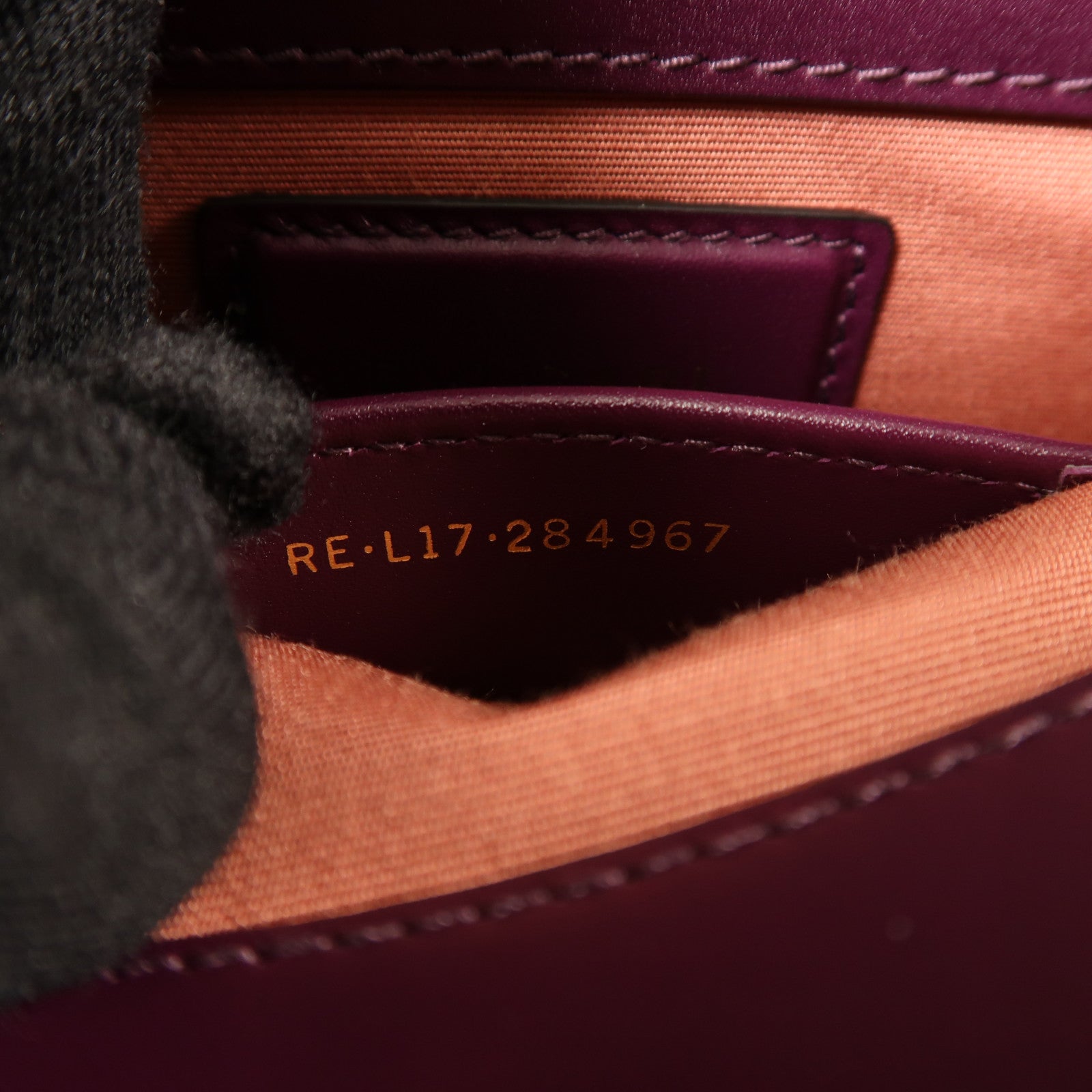 BVLGARI 牛皮皮革Serpenti Forever鏈帶肩背袋