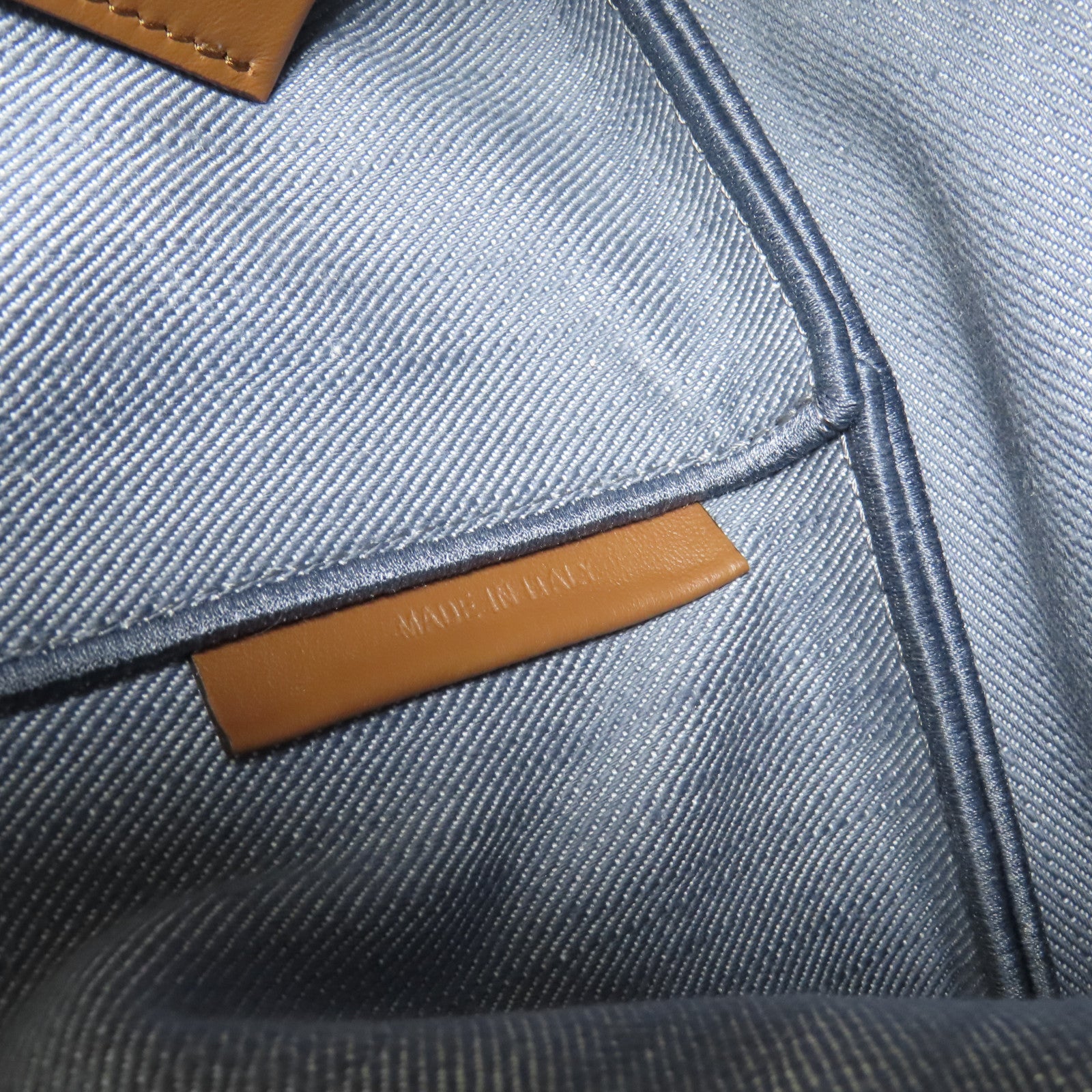 FENDI GHW Small Roll Shoulder Bag 8BH424 AUT4 F1SXQ Denim Blue