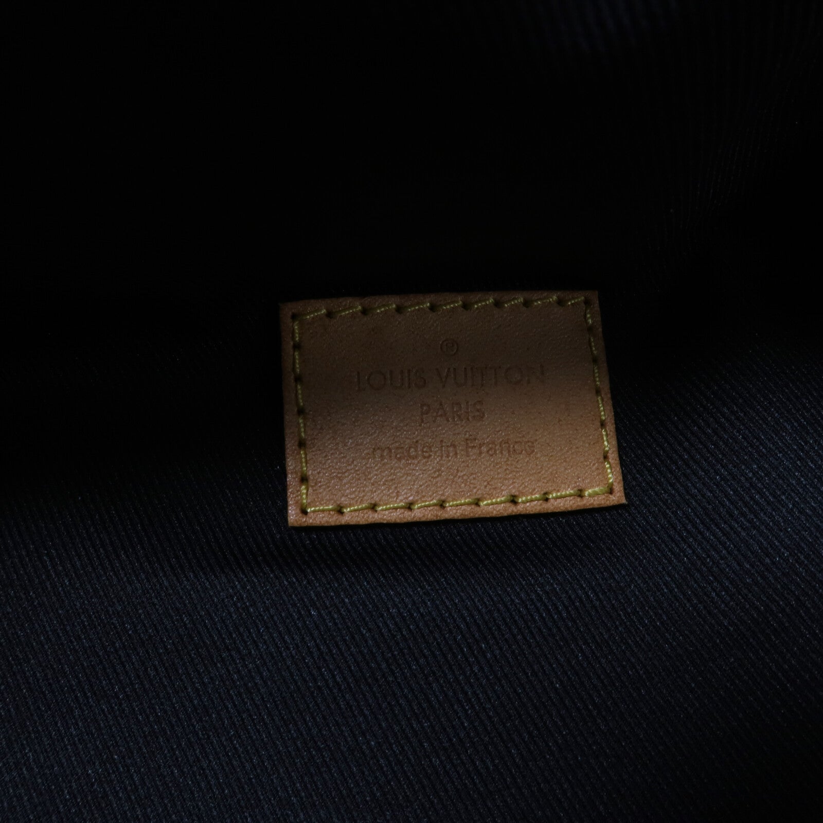 LOUIS VUITTON Monogram Bum Bag腰包