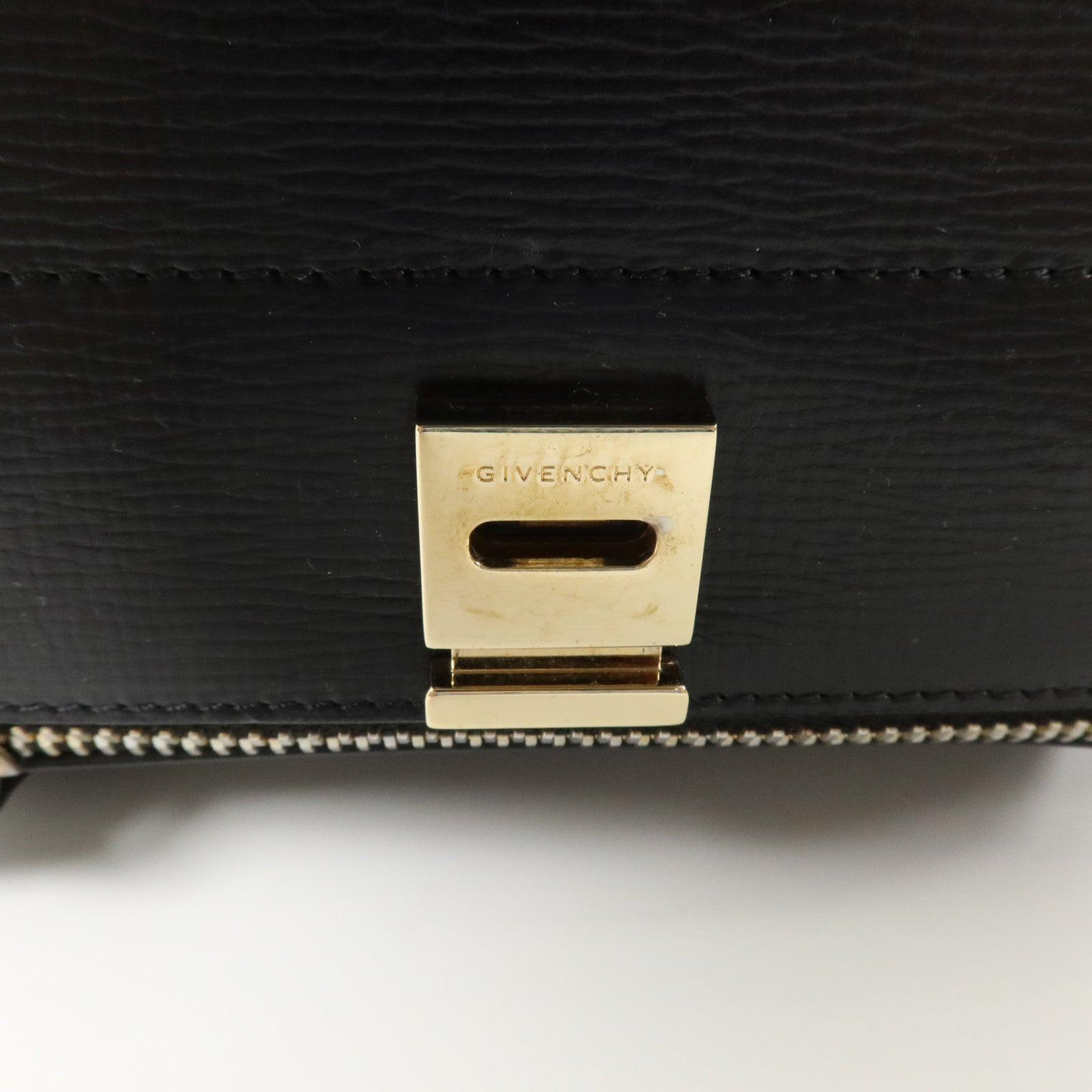 GIVENCHY 牛皮皮革Pandora Box銀扣肩背袋